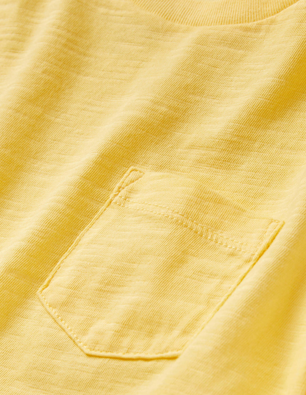 Vorgewaschenes Flammgarn-T-Shirt mit Stückfärbung-Sonnengebleichtes Gelb - Image 3