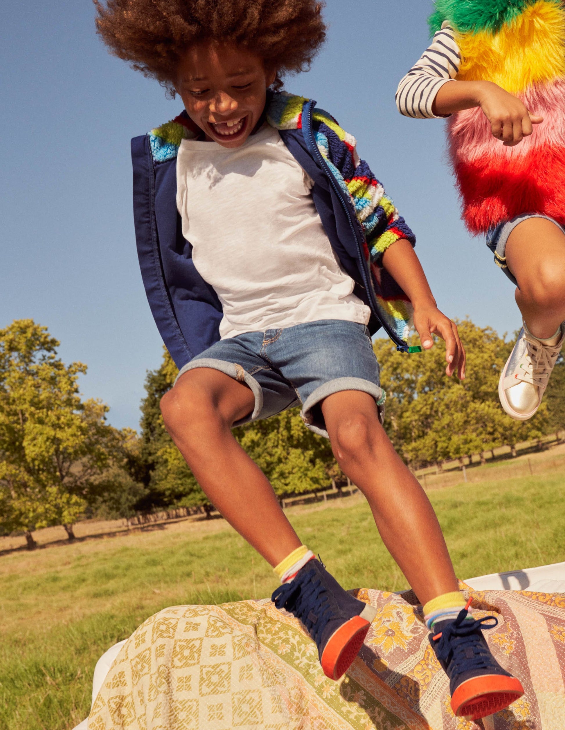 Hochgeschnittene Leinenschuhe mit Kontrastfarben-Navy-4