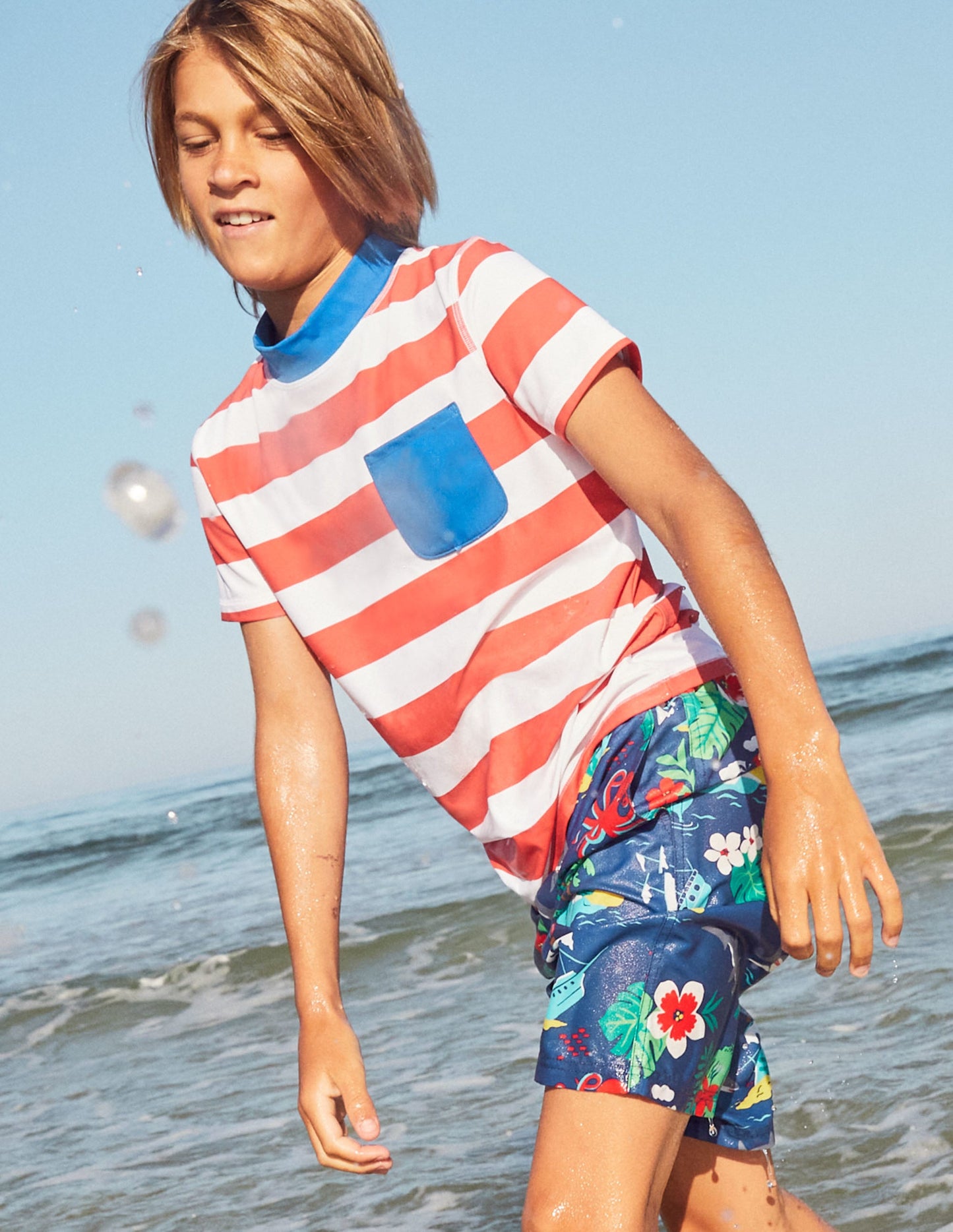 Bermudas-Segelblau, Meeresmotiv/Blumen