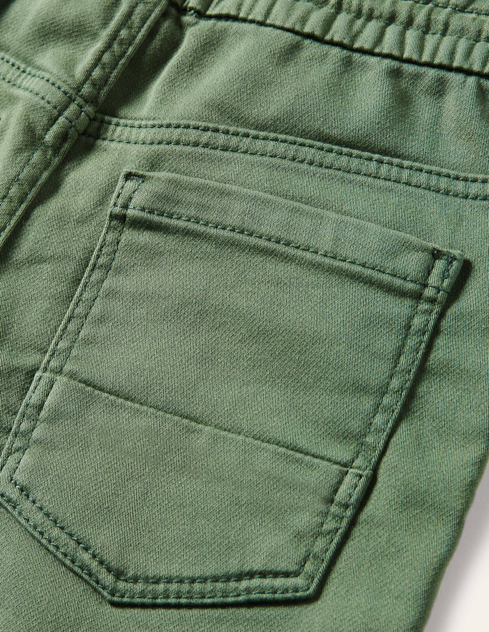 Schmal geschnittene Jersey-Jeans-Rosmaringrün-3