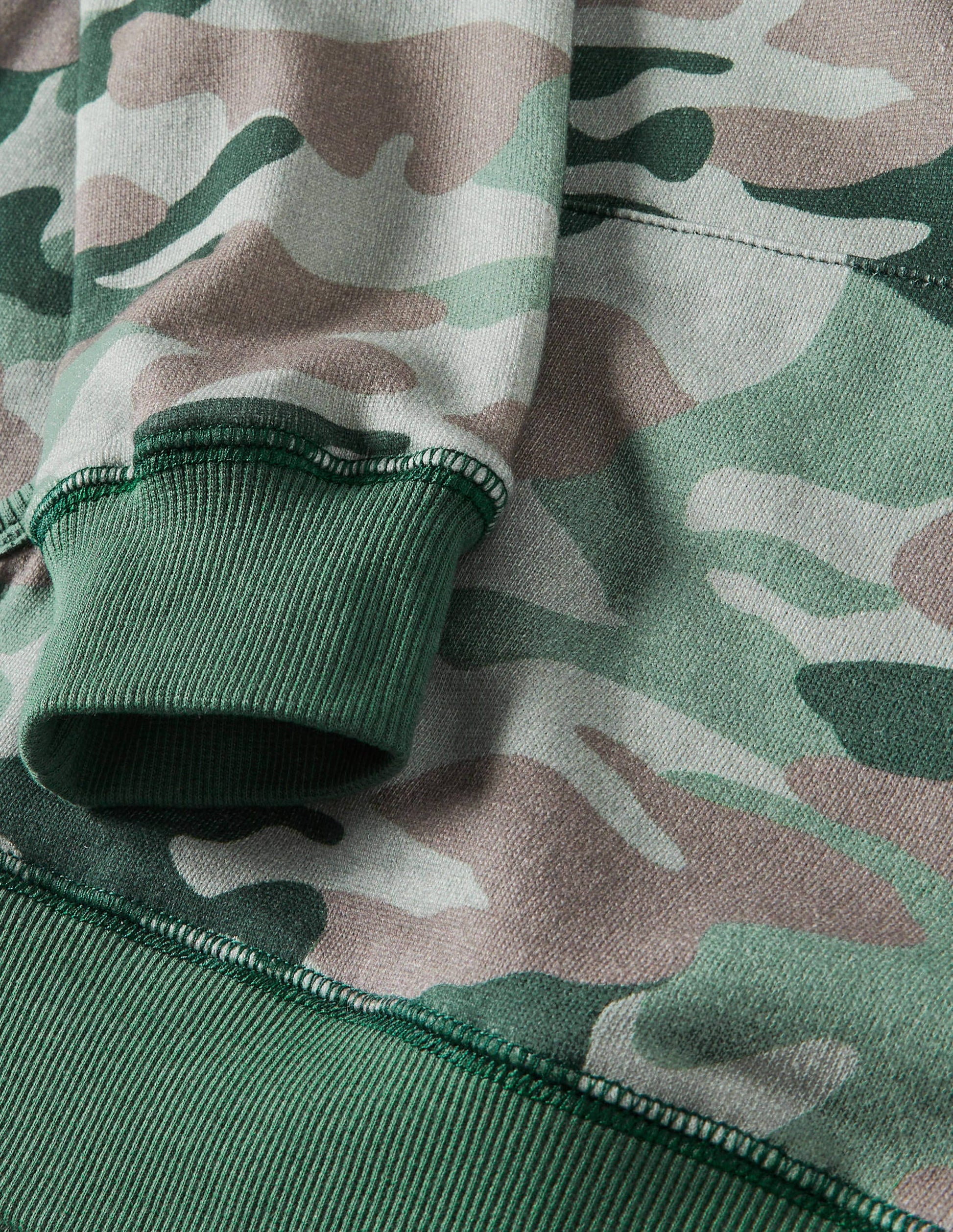Hoodie in Blockfarben mit halbem Reißverschluss-Grün, Camouflagemuster-3