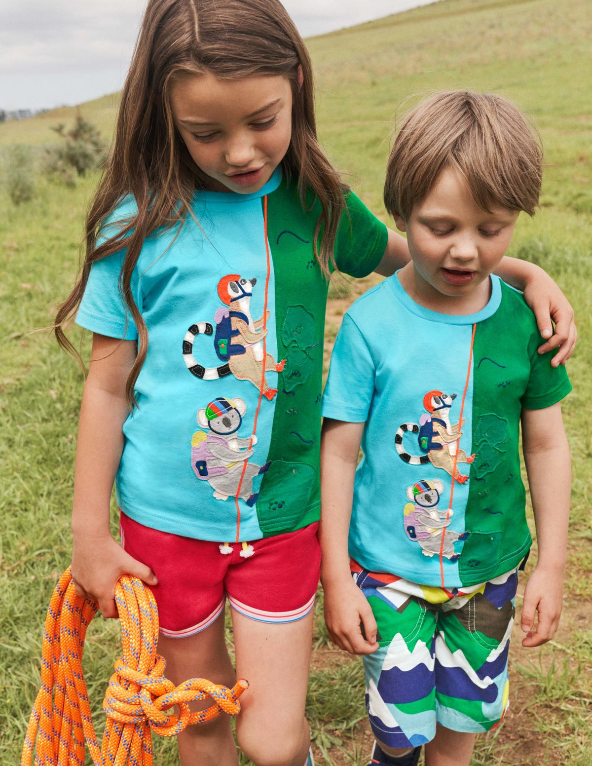 T-Shirt mit Tierabenteuermotiv-Wasserblau, Lemuren-4
