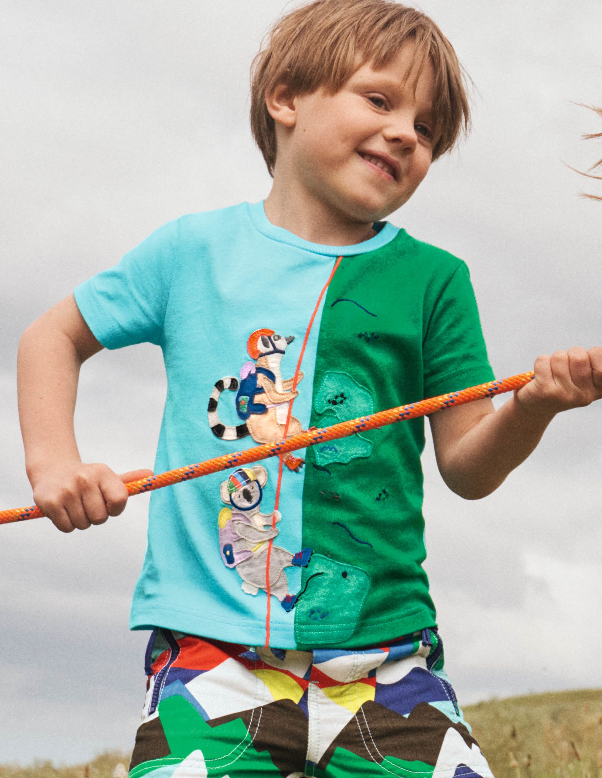 T-Shirt mit Tierabenteuermotiv-Wasserblau, Lemuren - Image 5