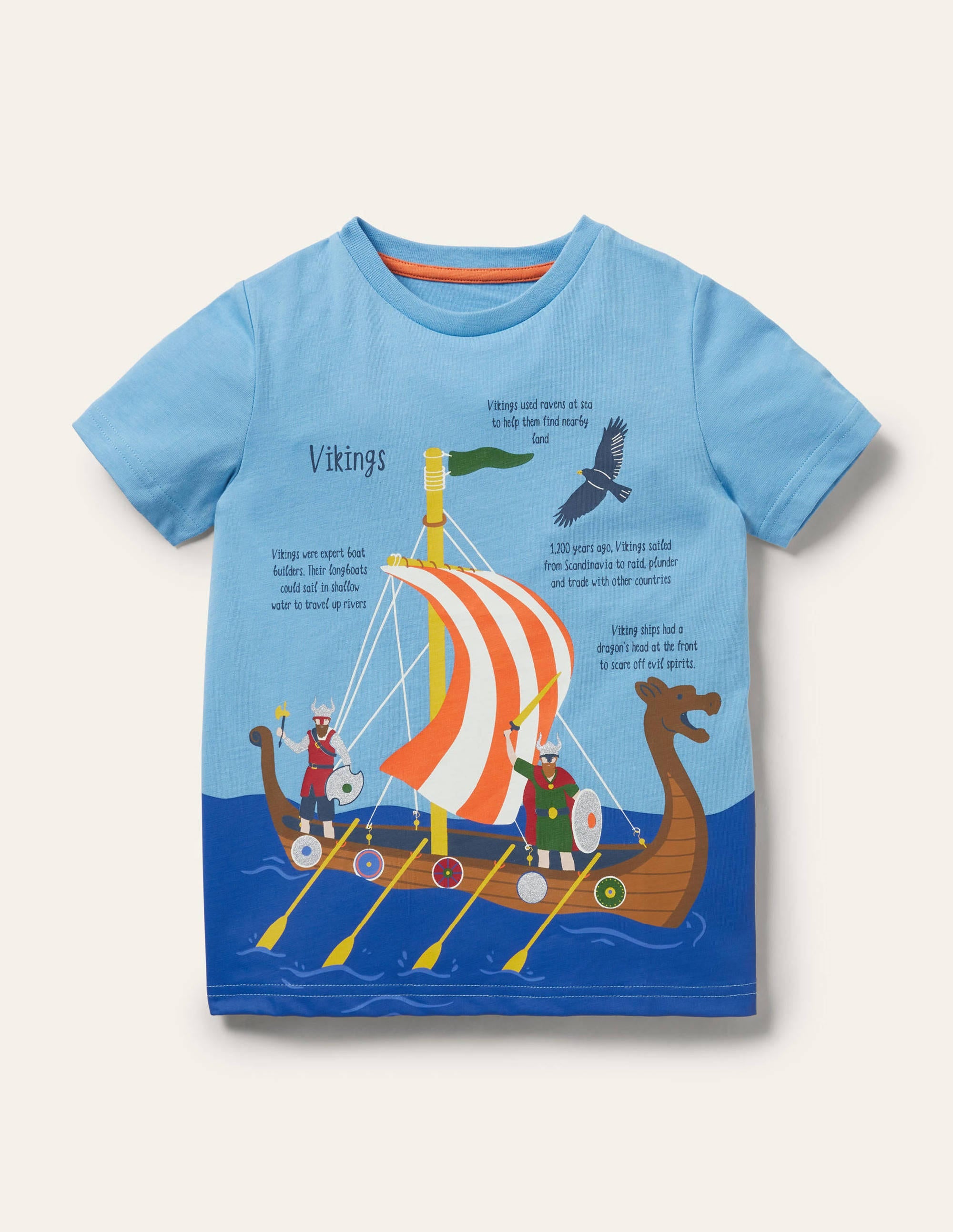 T-Shirt mit historischem Motiv-Surfbrett-Blau, Wikingerboot - Image 1