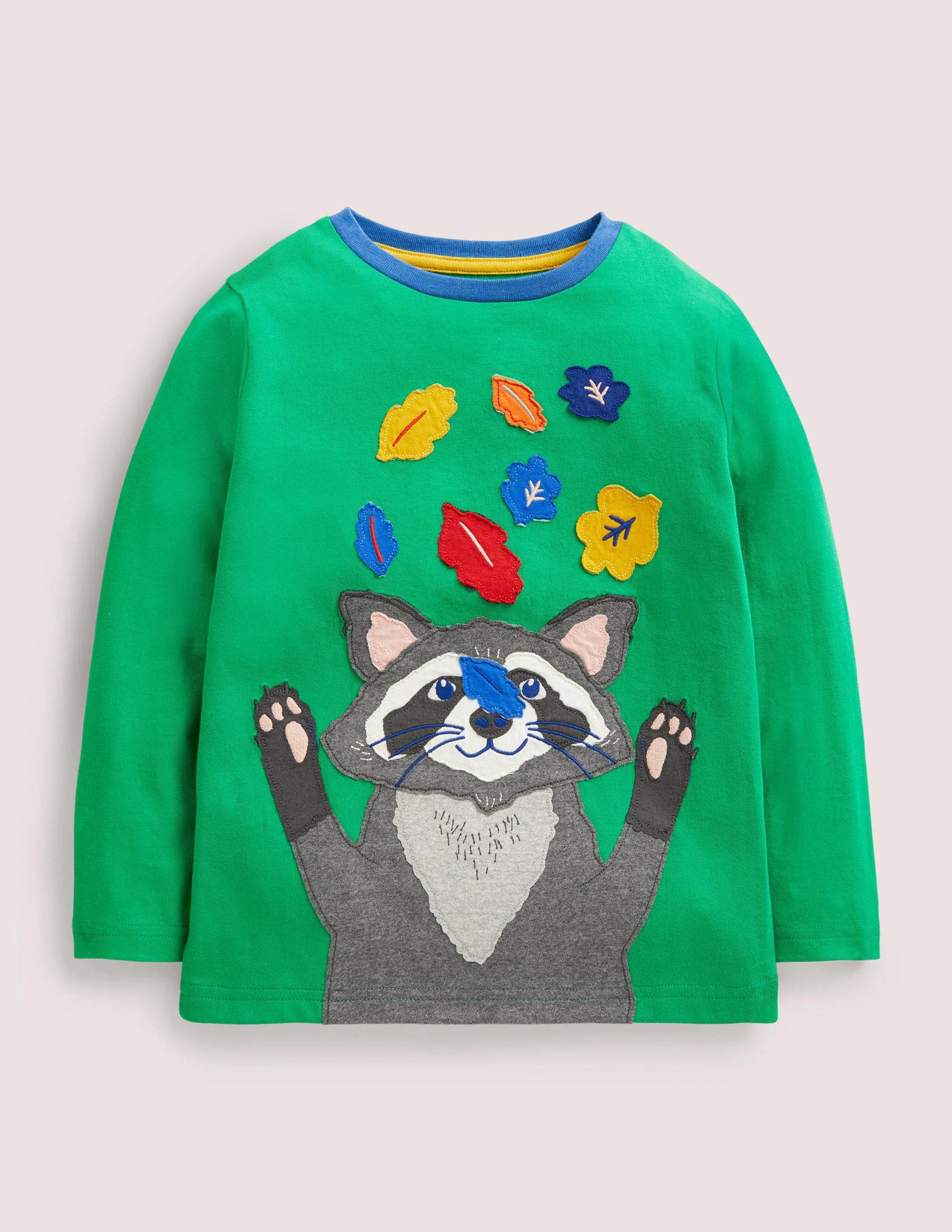 T-Shirt mit Applikationen auf Vorder- und Rückseite-Schottengrün, Waschbär-1