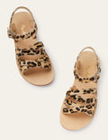 Alltagstaugliche Sandalen-Leopardenmuster