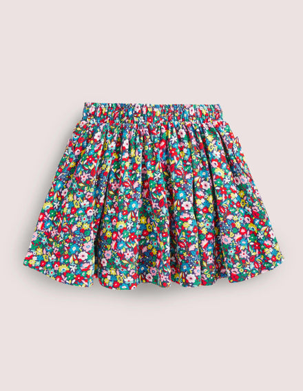 Ausgestellter Webrock-Bunt, Patchwork-Blumen