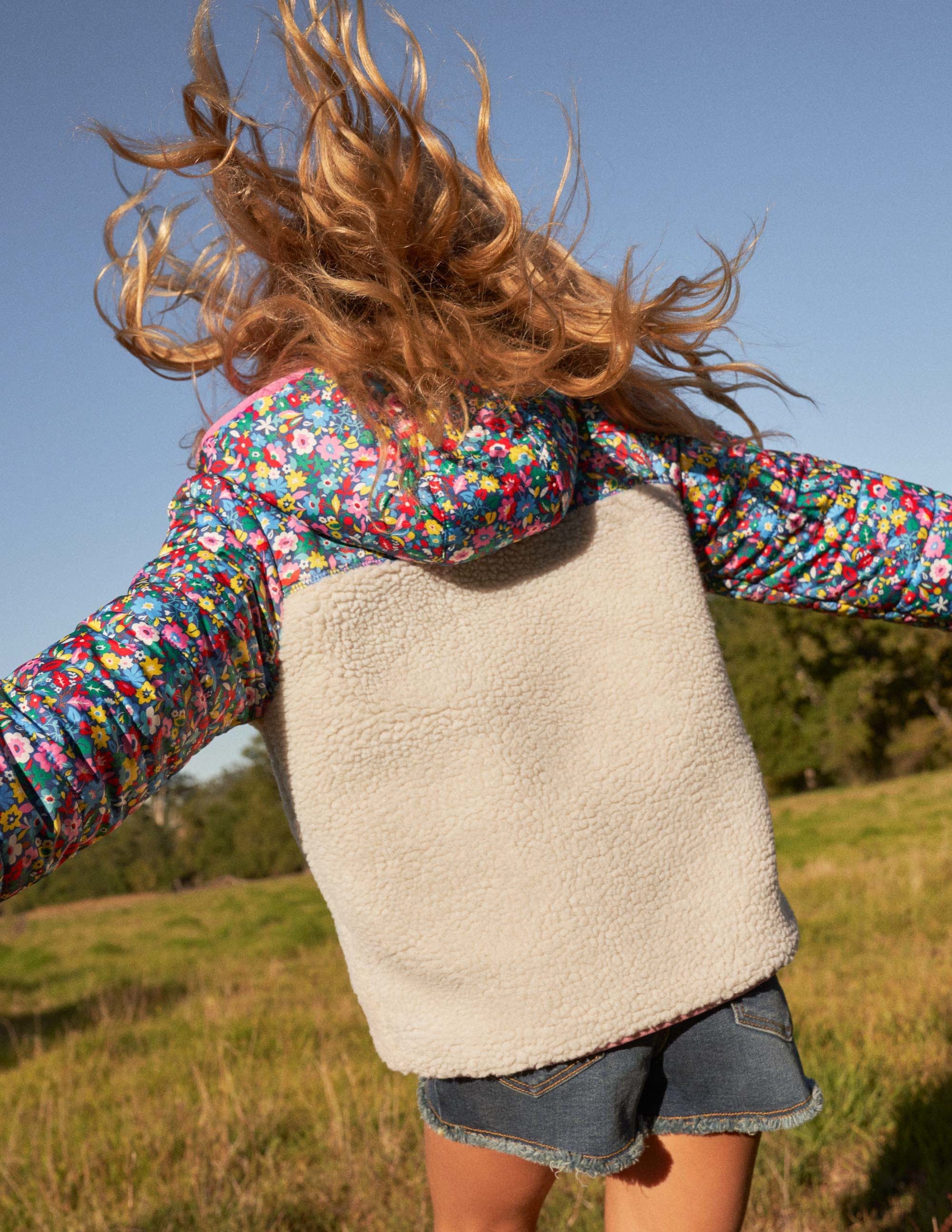 Borgjacke in Blockfarben-Bunt, Patchwork-Blumenmuster/Borg - Image 5