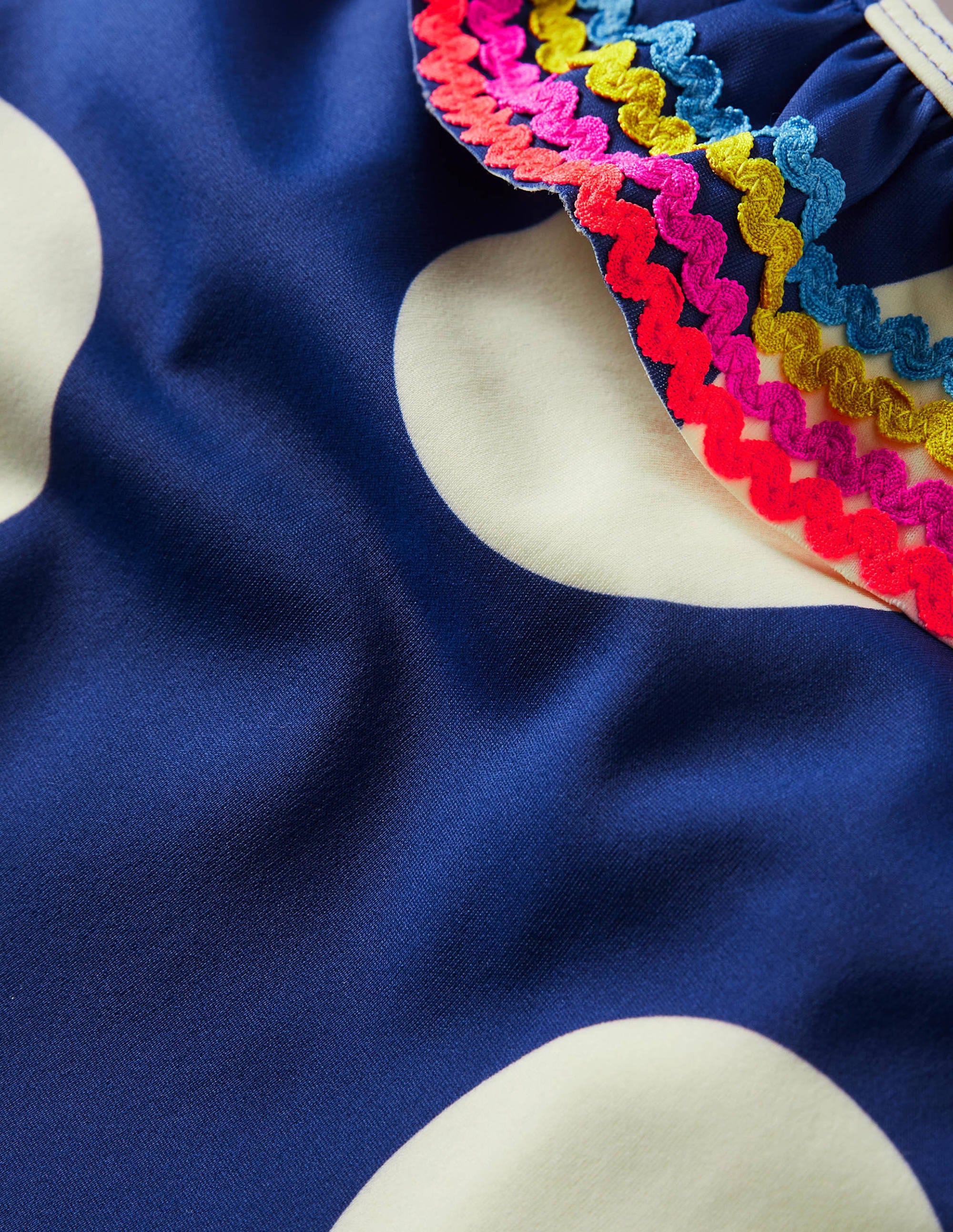 Maillot de bain à encolure volantée-Pois géants bleu vague - Image 3