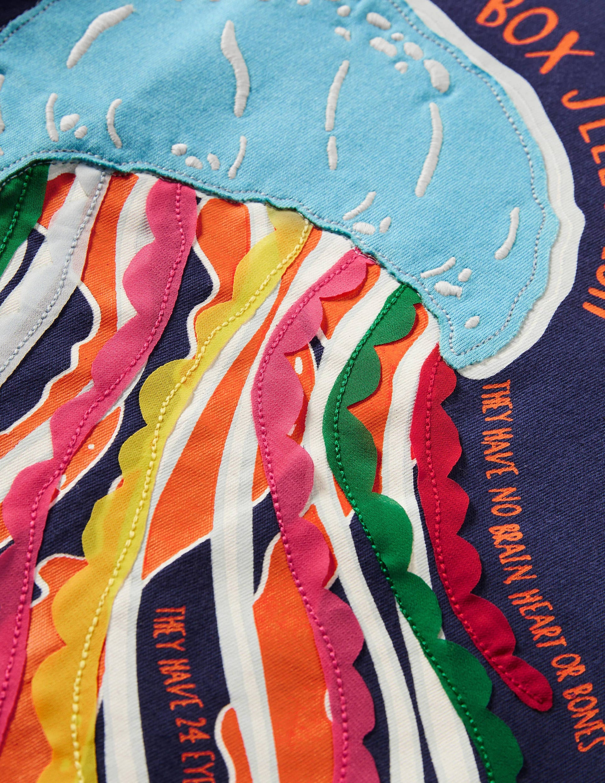 Flatter-T-Shirt mit lustigen Fakten-Segelblau, Qualle-3