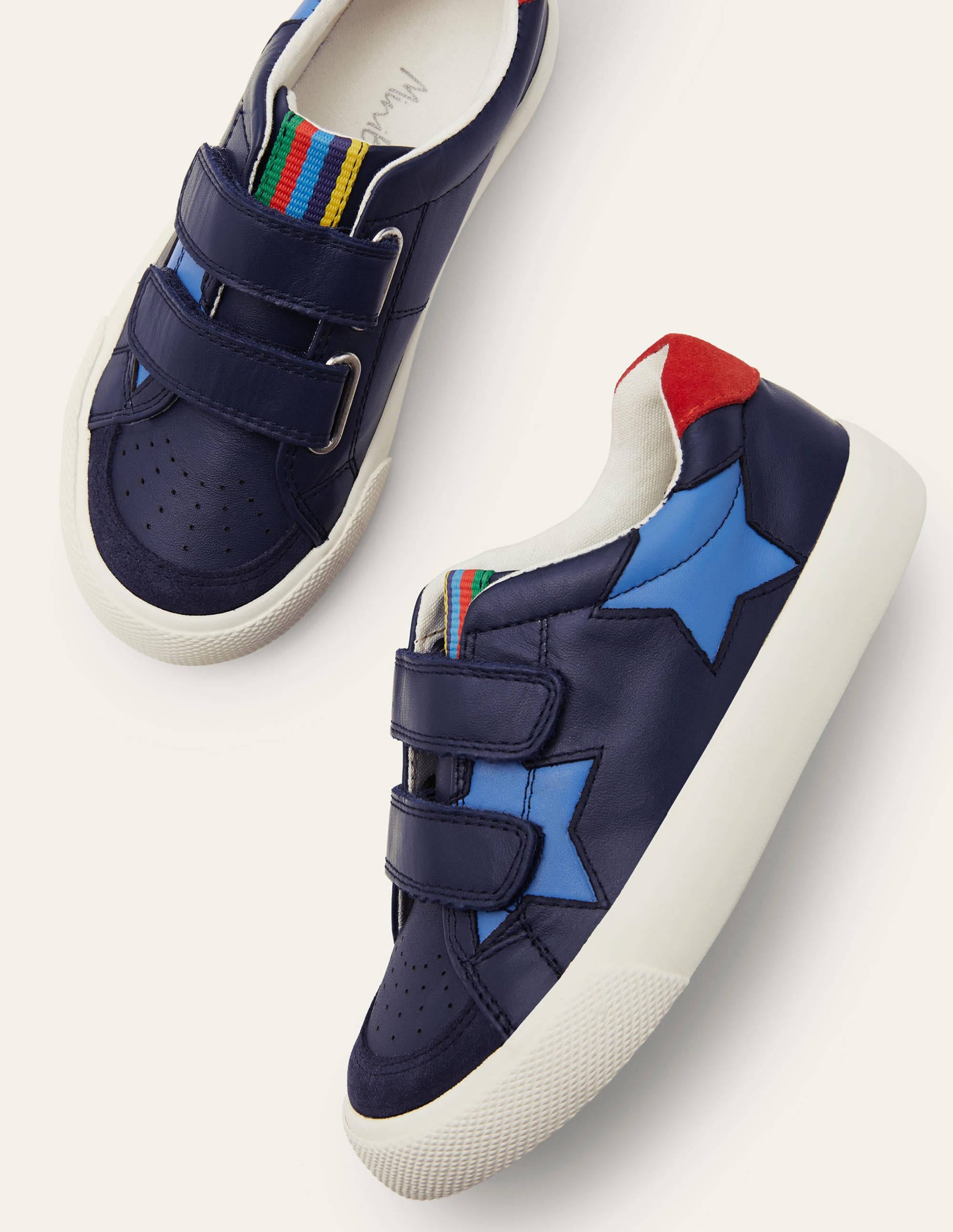 Niedrige Sneaker aus Leder-Schuluniform-Navy, Sterne - Image 1