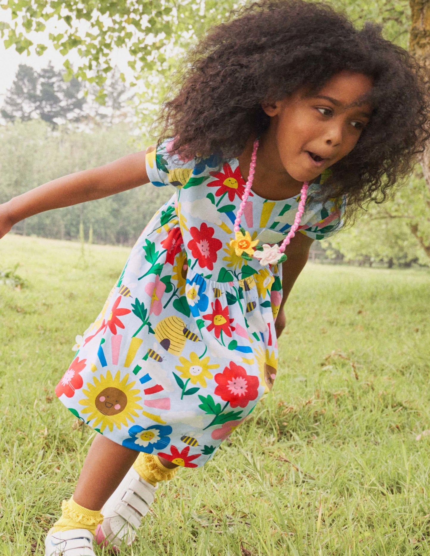 Fröhliches Jerseykleid-Provenceblau, Fröhliche Blumen