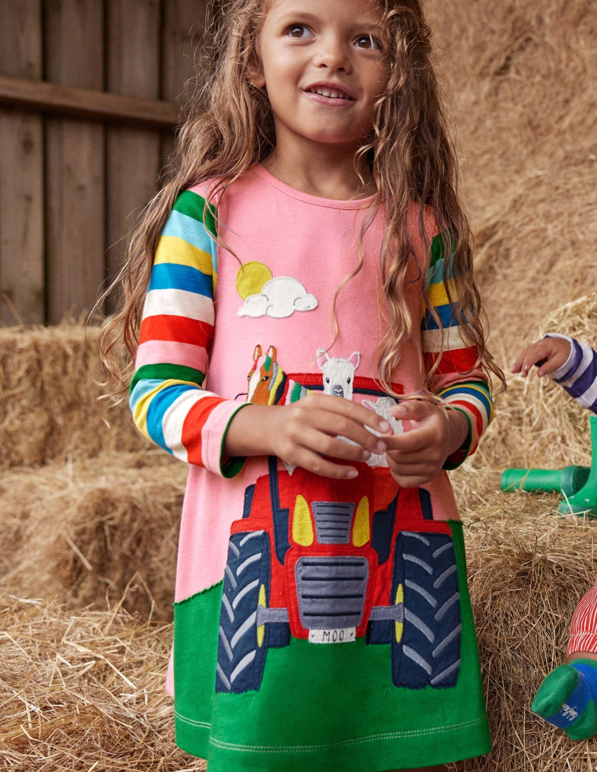 Langärmliges Kleid mit Applikation-Helles Blütenrosa, Traktor-5