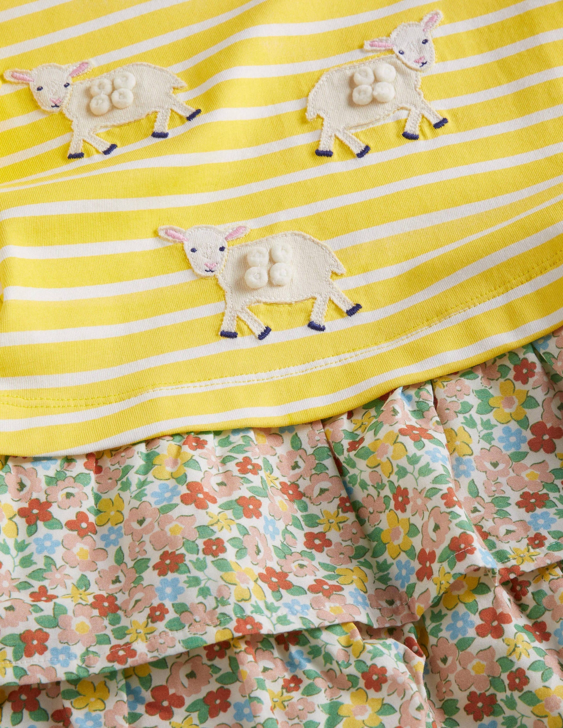 Kleid mit Applikationen und Mustermix-Maisgelb/Naturweiß, Schaf-3