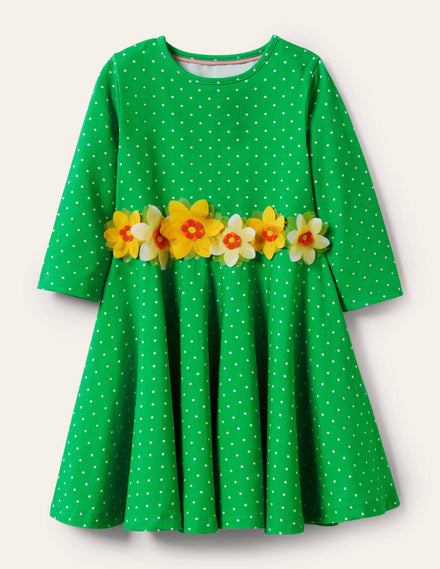 Ausgestelltes Kleid mit Flatterdetail-Aloe-Vera-Grün, Getupft