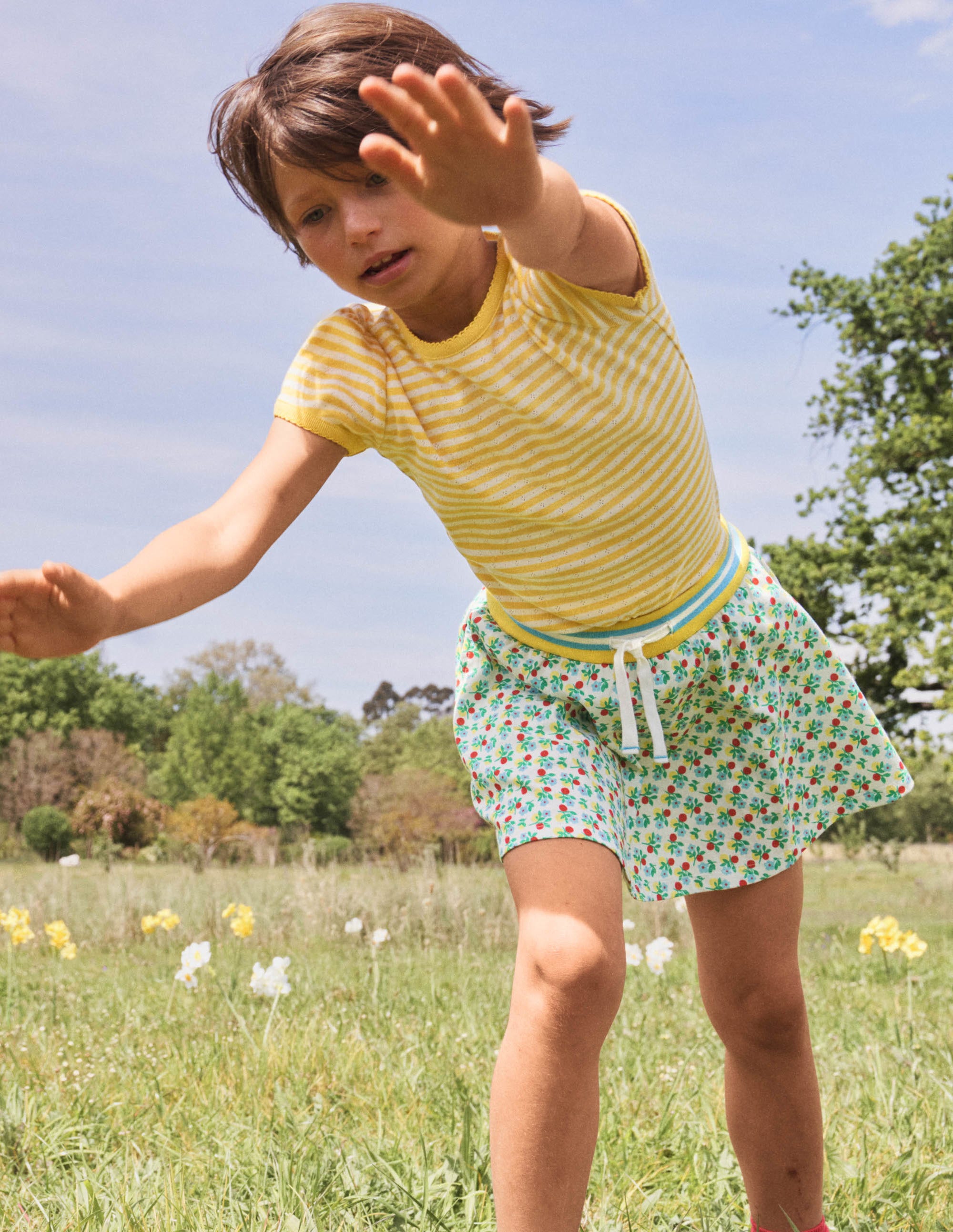 Gemusterter Jersey-Skort-Naturweiß, Beerenblüte - Image 7