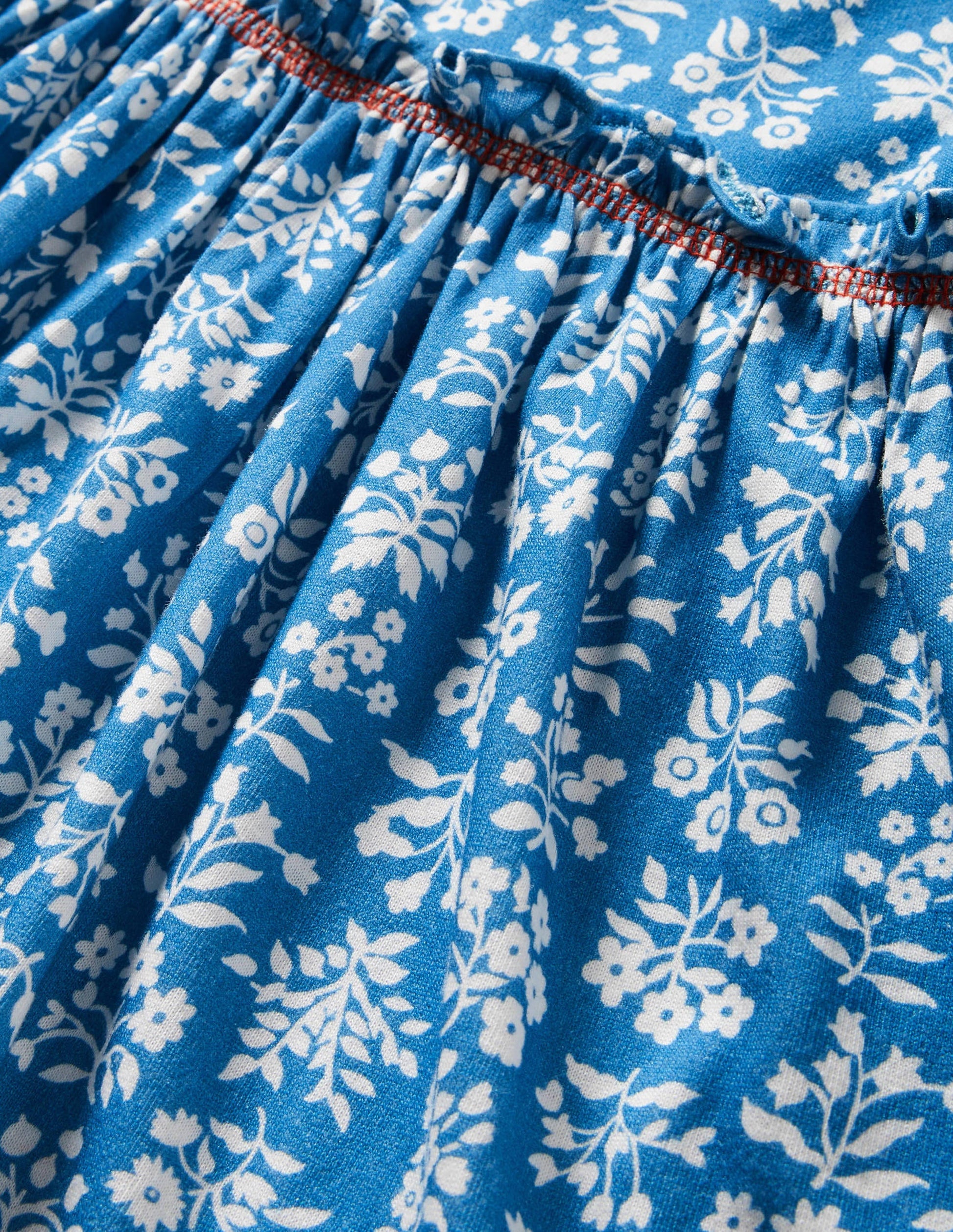 Jerseykleid mit Rüschen-Bahamasblau/Naturweiß, Holzschnittmuster-3