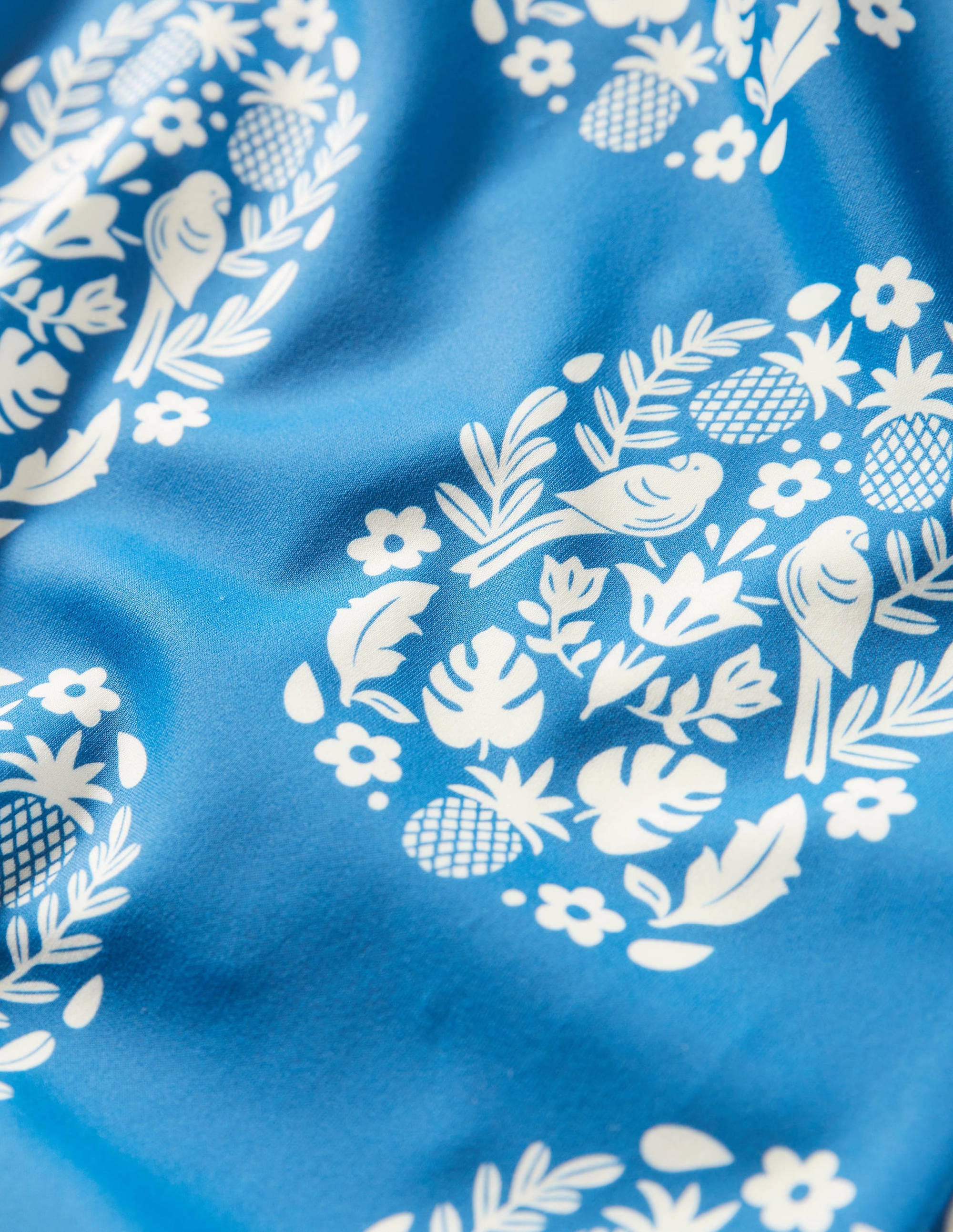 Maillot de bain imprimé croisé dans le dos-Motif xylographique tropical bleu marina - Image 3