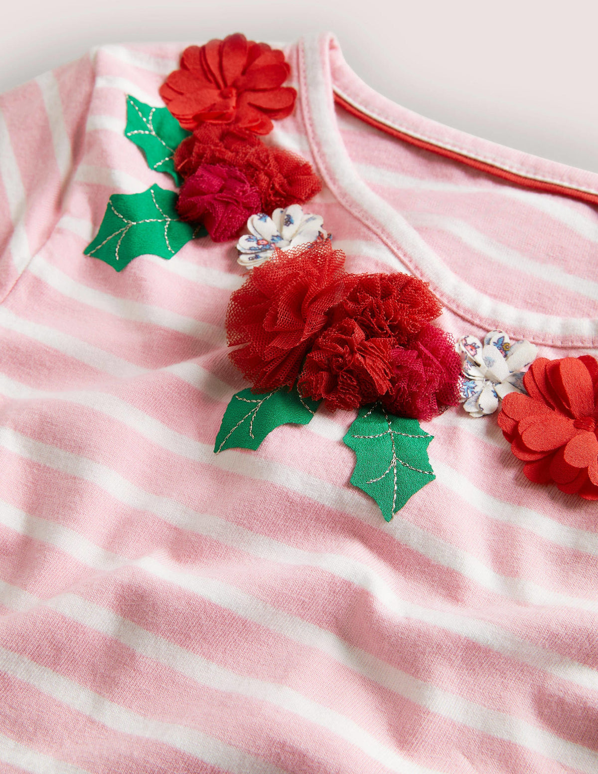 Bretonshirt mit Flatterapplikation-Cameo-Rosa/Naturweiß, Blumenmuster-3