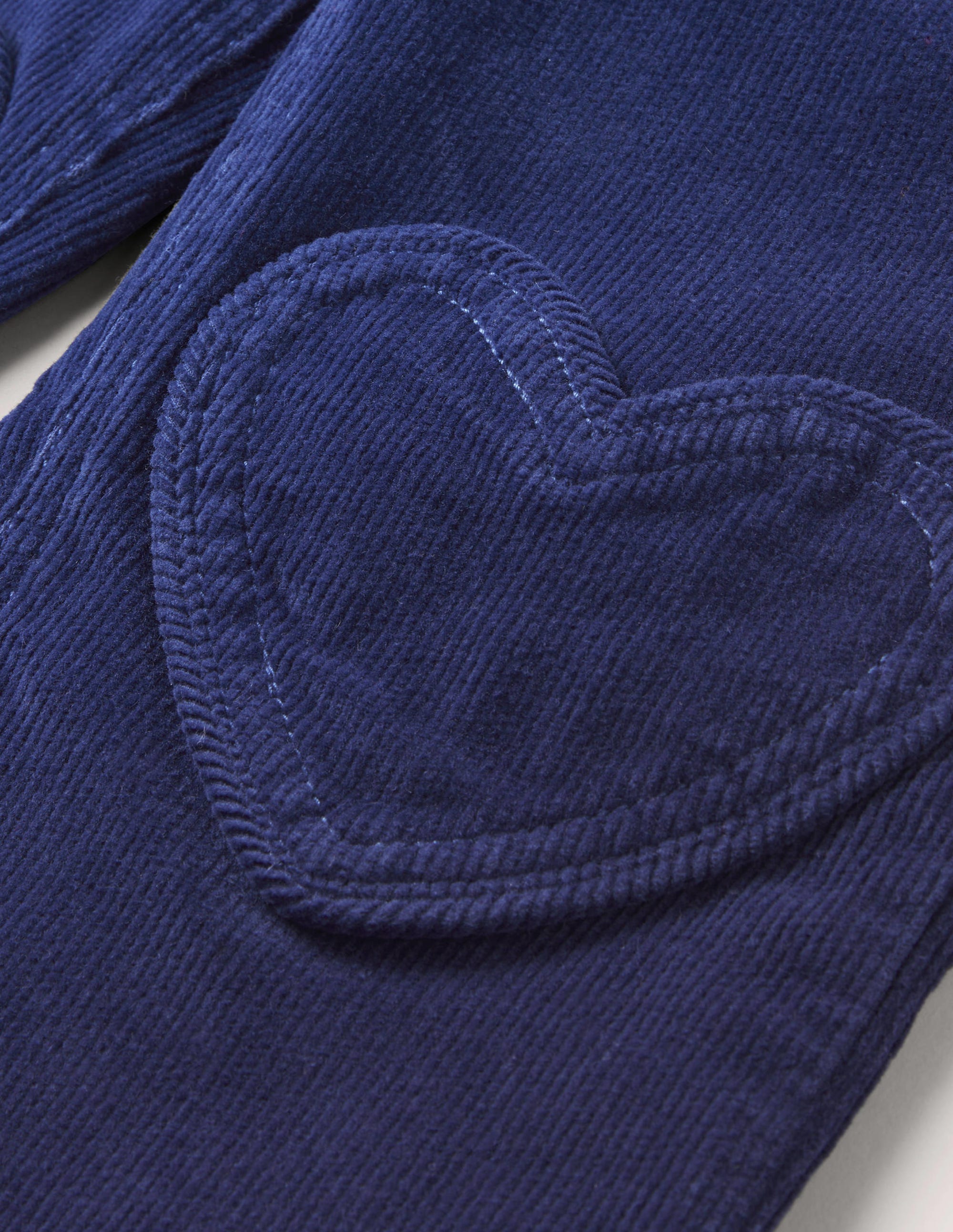 Jeans mit Herzaufnähern-Segelblau - Image 3