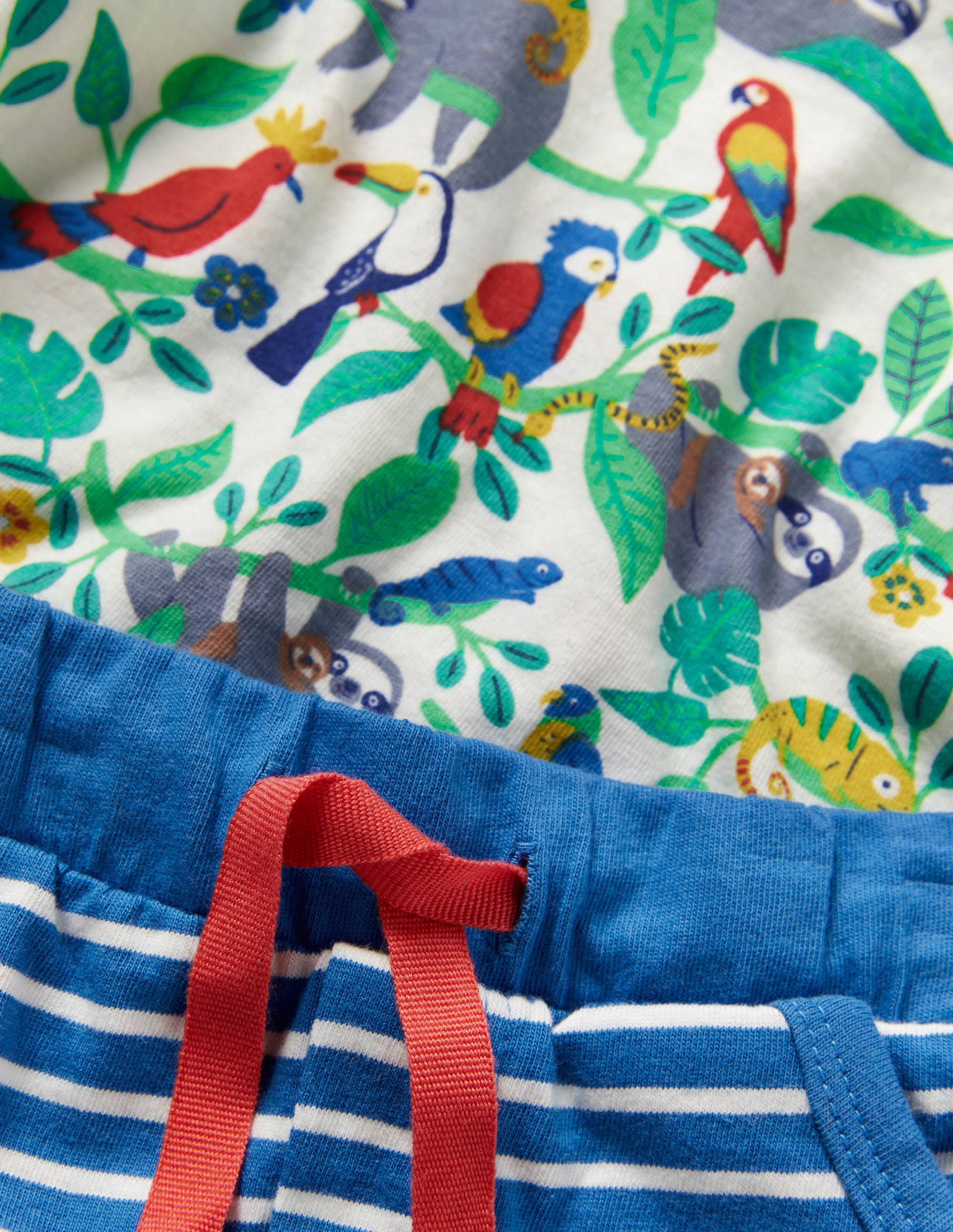 Ensemble T-shirt imprimé et short-Paresseux ivoire - Image 3