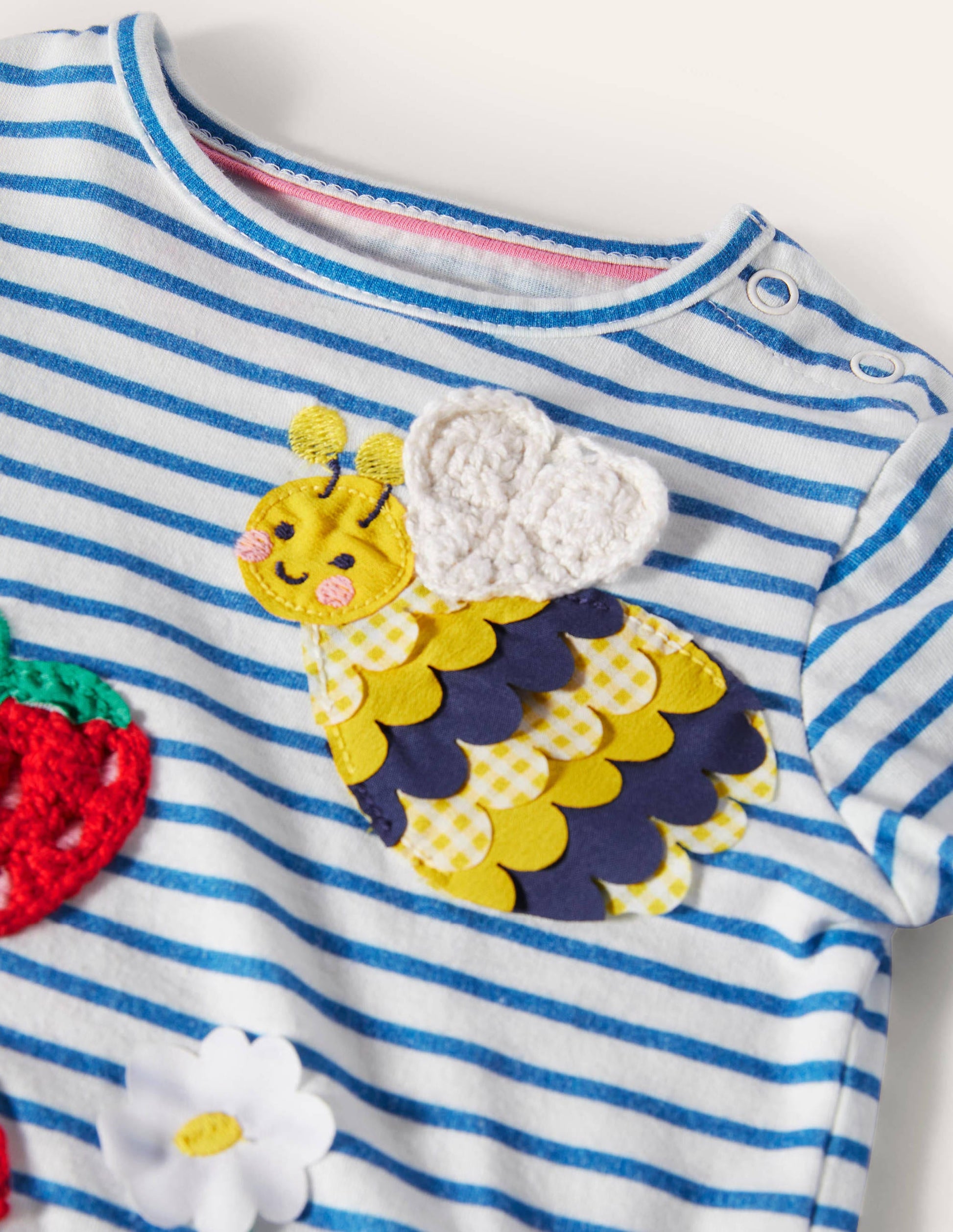 Crochet T-shirt-Ivory/Navy Bee-3