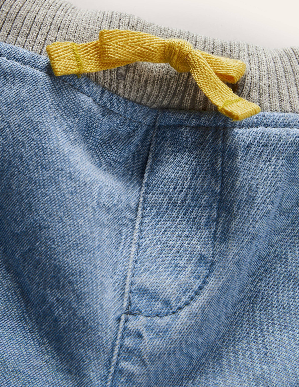 Webshorts mit Rippbund-Mittlerer Faux-Uni-3