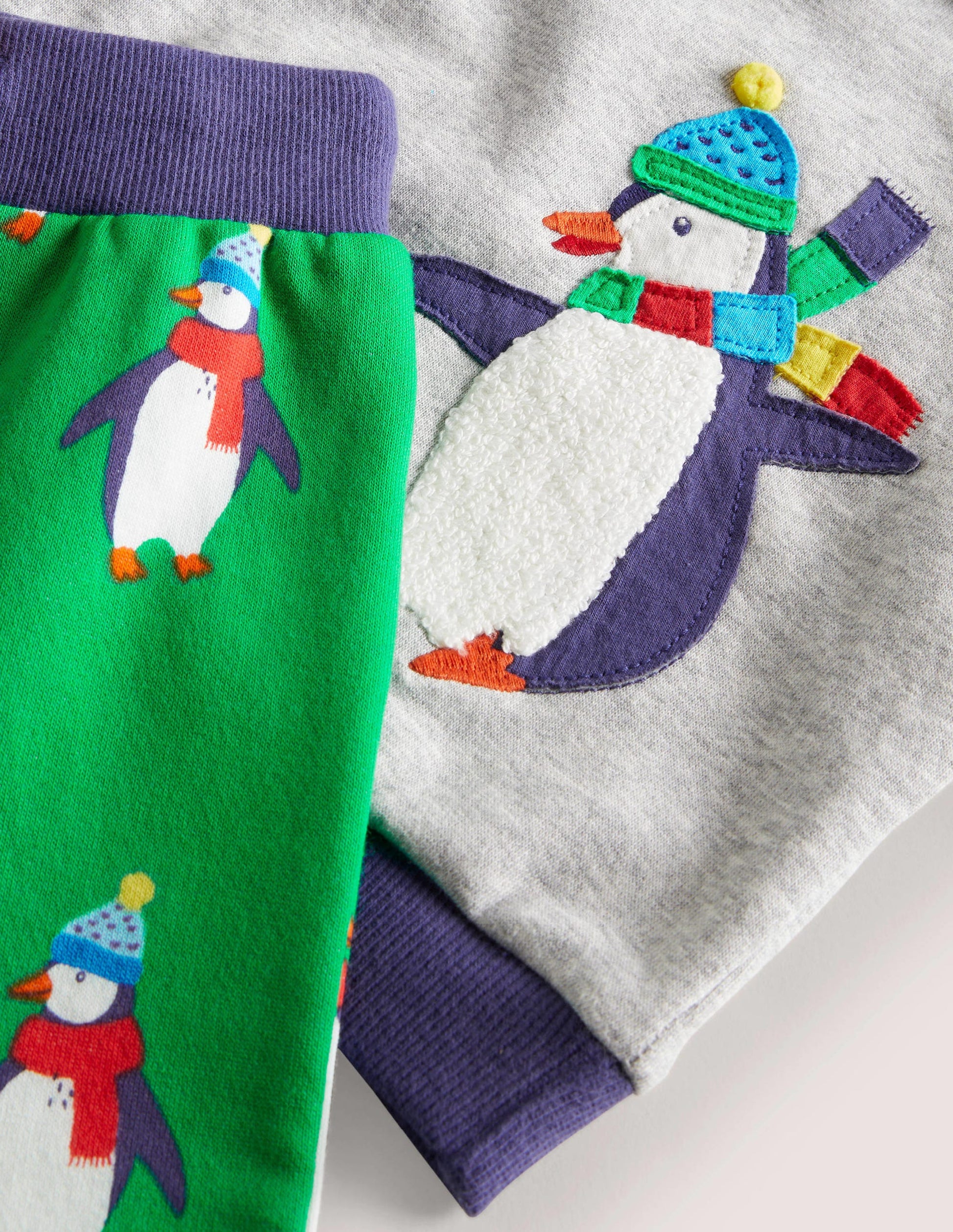 Sweatshirt-Set aus Jersey-Schottengrün, Pinguine-3