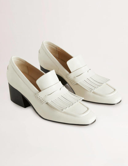 Loafer mit Blockabsatz-Creme