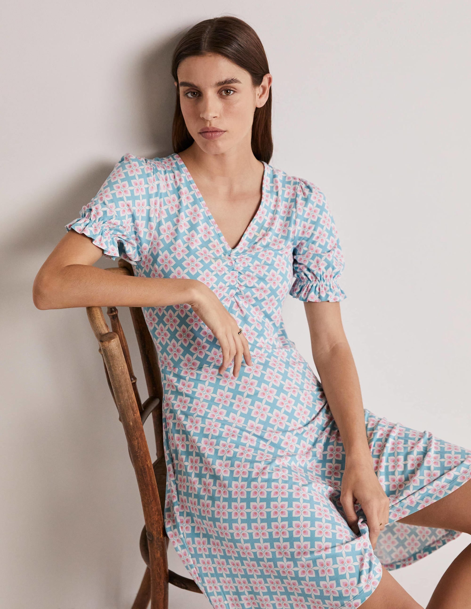 V-Neck Jersey Dress-Coastal Shade, Diamond Leaf - Image 4