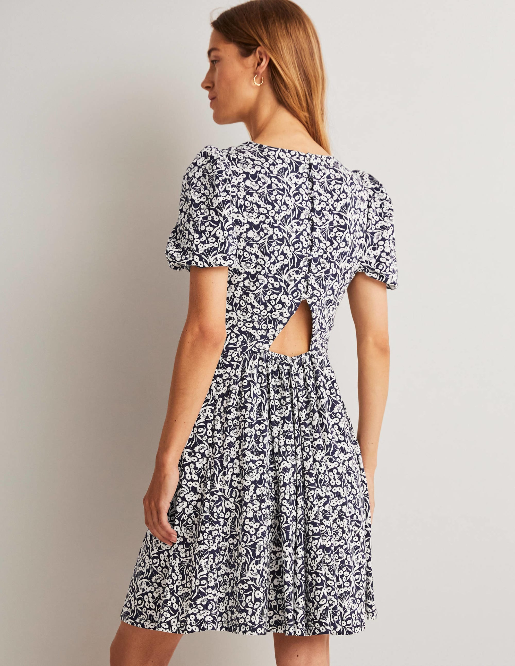 Jersey-Minikleid mit Rückendetail-Navy, Knospen - Image 6