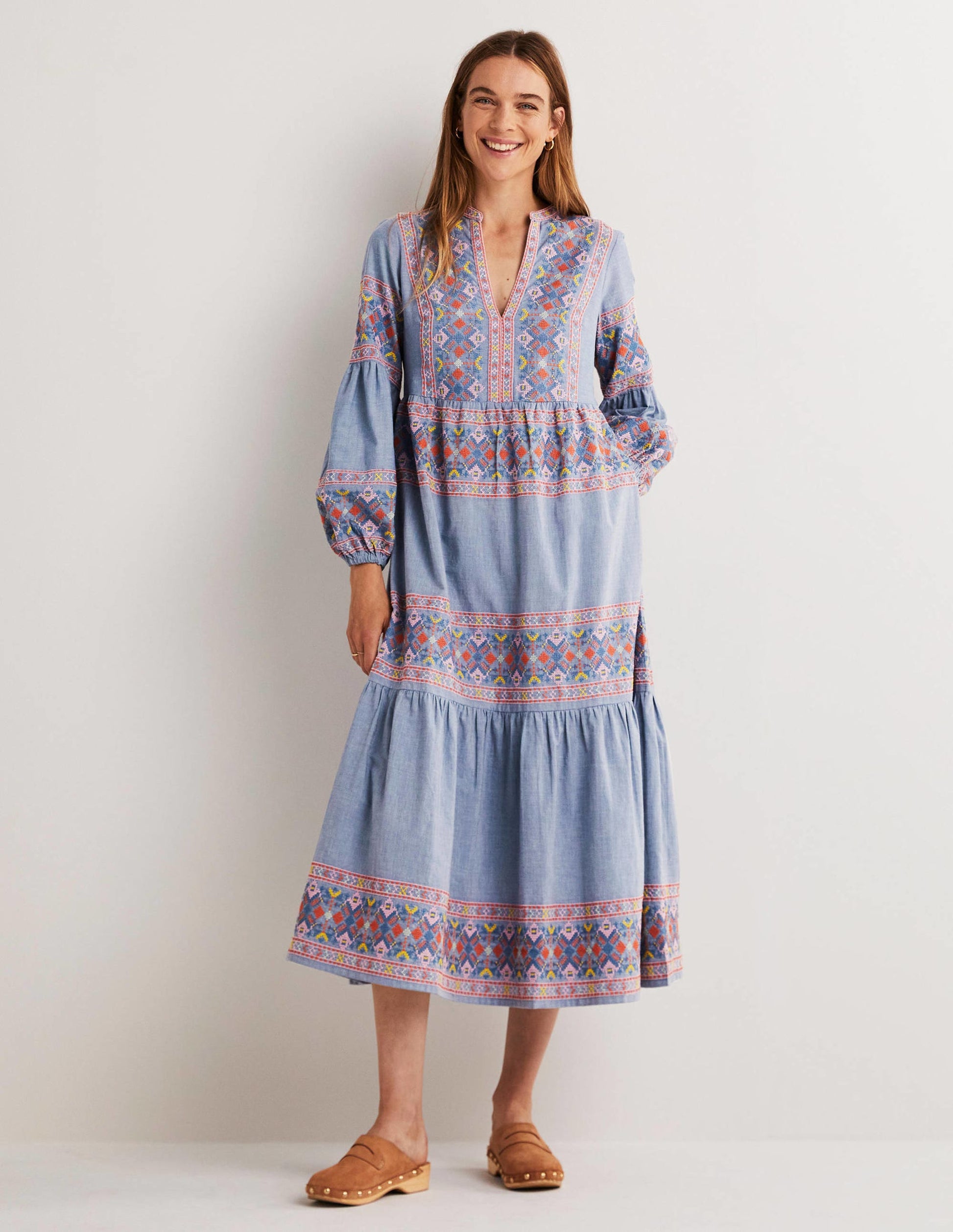 Robe longue brodée à volants-Chambray clair-1