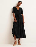 Gestuftes Jersey-Maxiwickelkleid-Schwarz