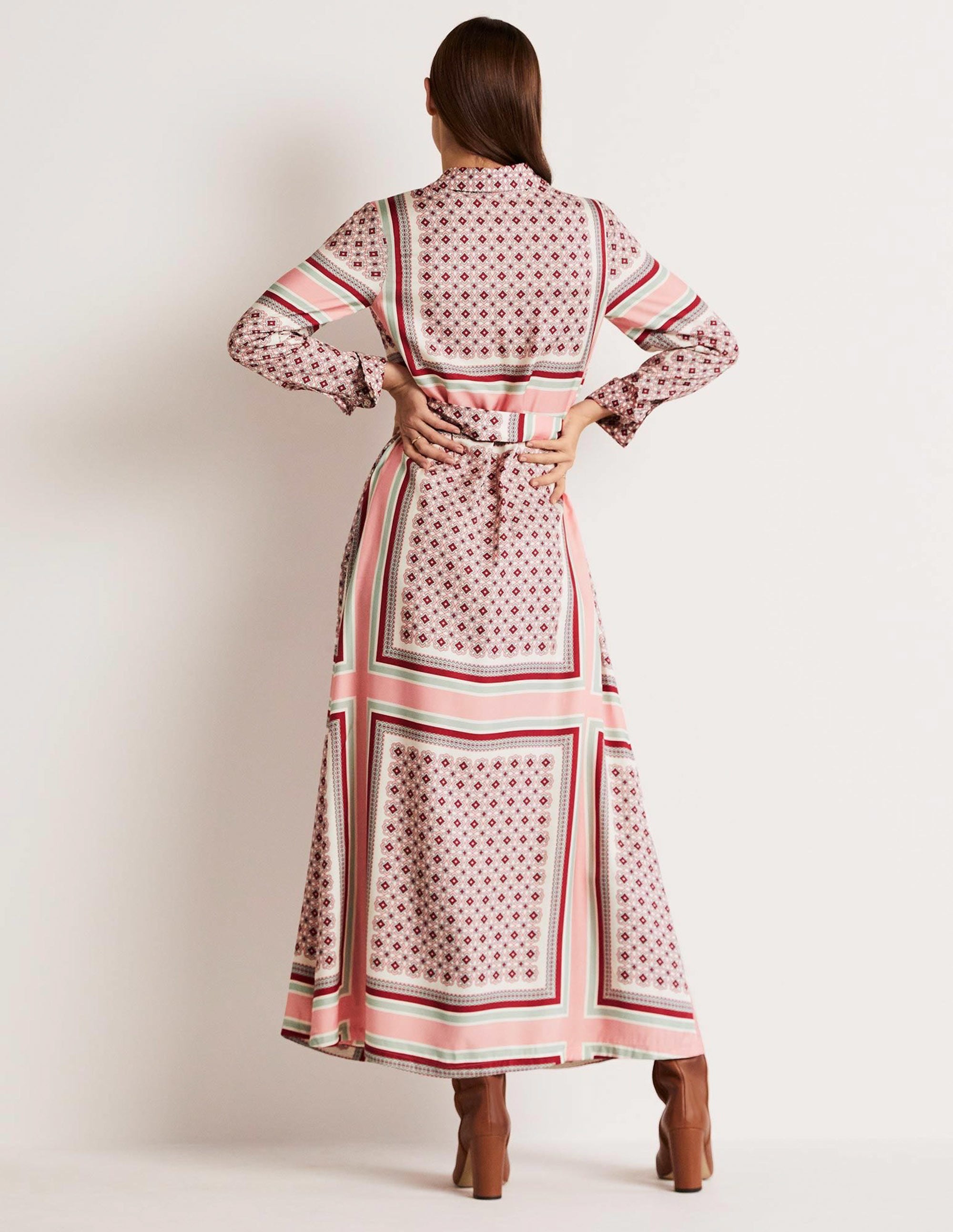 Claudia Maxi-Hemdblusenkleid-Mandelblütenrosa, Geometrisches Muster - Image 3