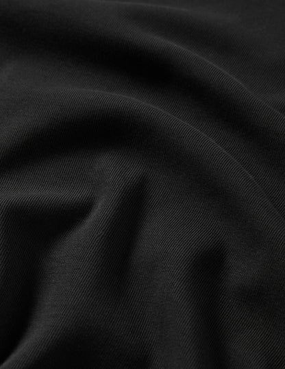 Basic-Shirt mit U-Boot-Ausschnitt-Schwarz-8