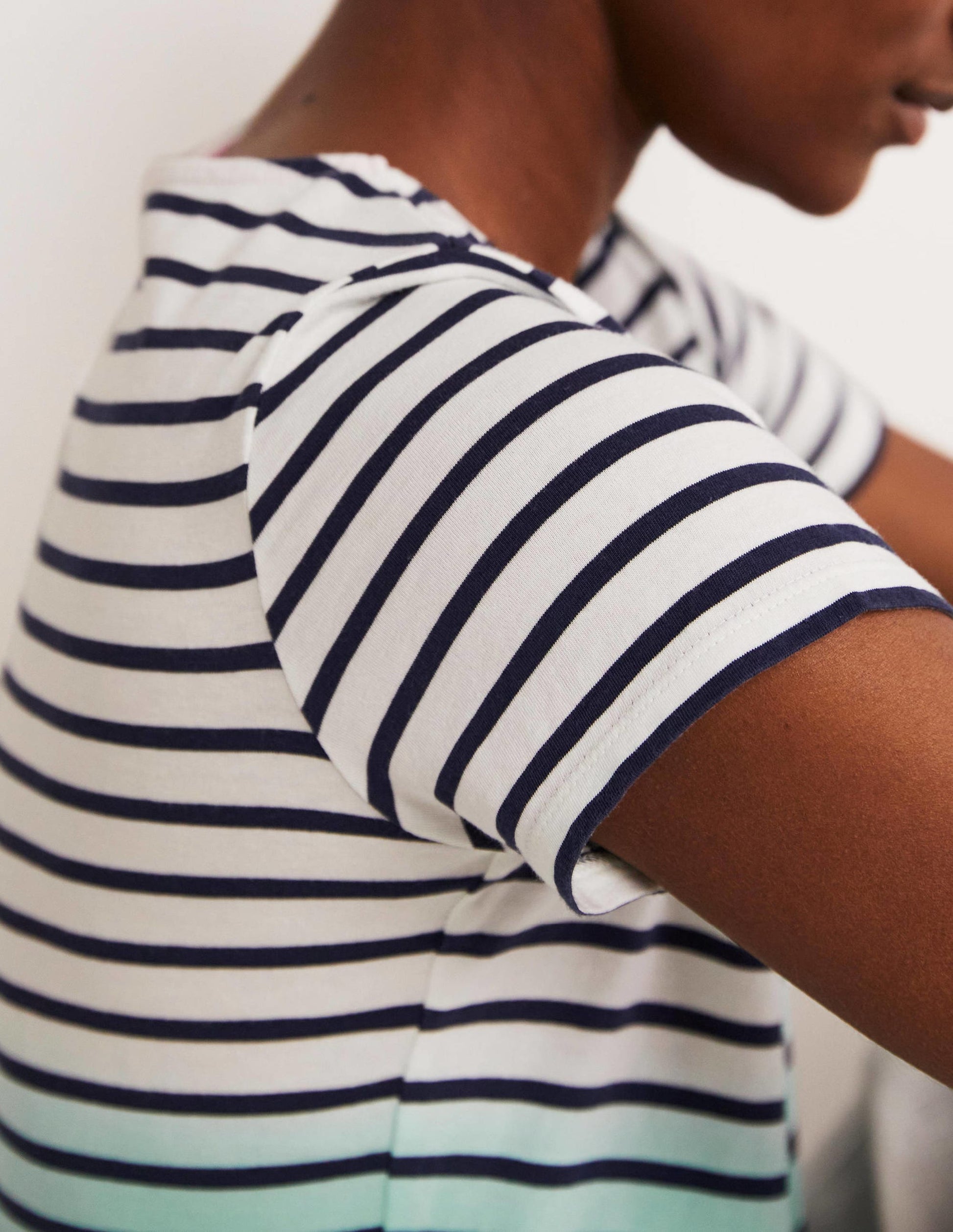 Kurzärmliges Bretonshirt-Blautöne, Schimmernd-2