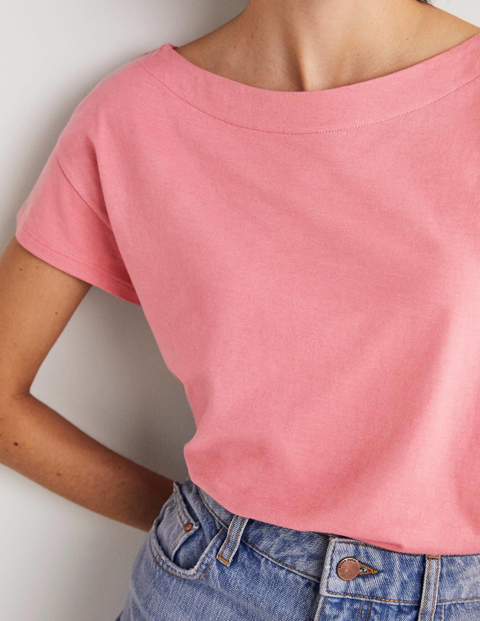Superweiches T-Shirt mit U-Boot-Ausschnitt-Wildrose-2