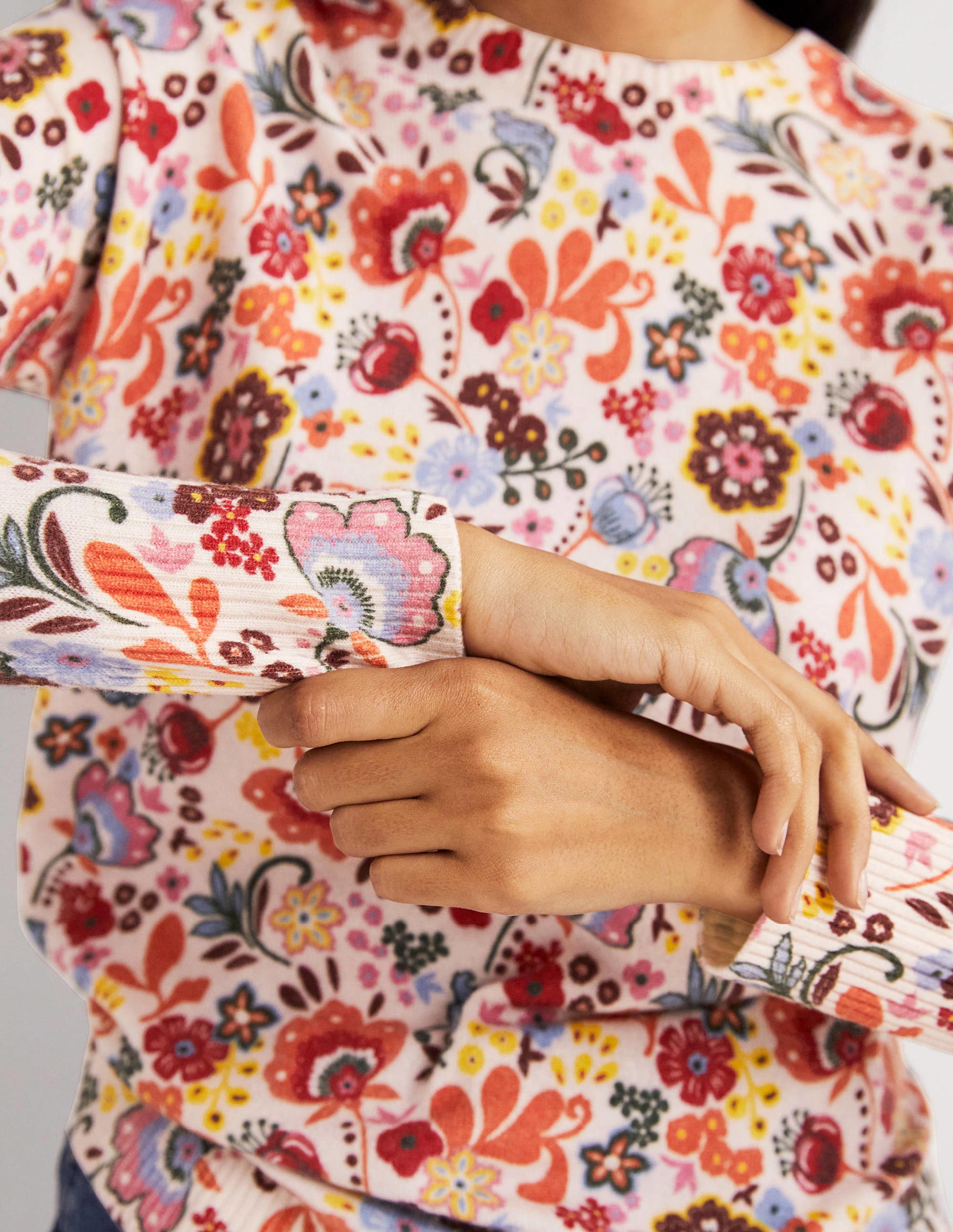 Pull Margot en cachemire-Milkshake, motif Pretty Paradise - Image 2