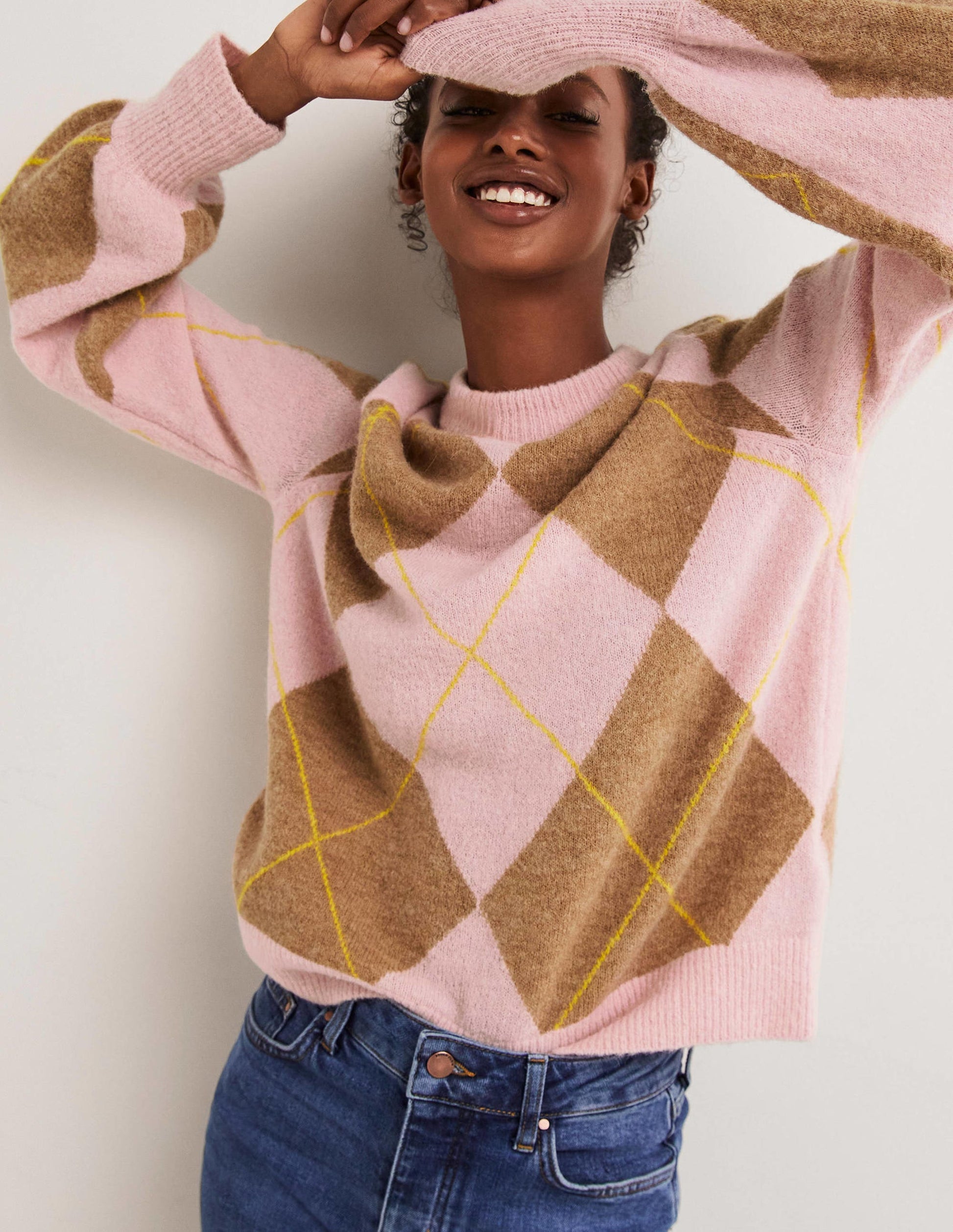 Flauschiger Pullover mit Blousonärmeln-Kamelhaarbraun/Delfinrosa, Argyle-Muster-1