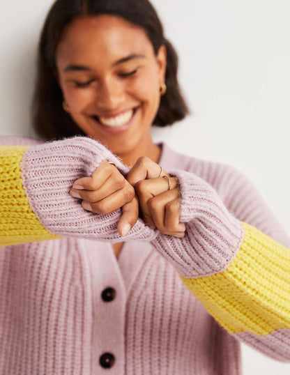 Bequemer Flausch-Cardigan aus Rippstrick-Milchshake-Rosa/Neongelb