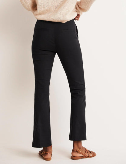 Ausgestellte 7/8-Hose-Schwarz-8