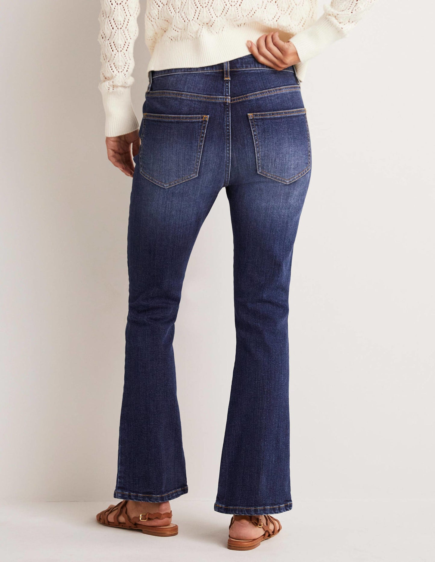 Anliegende 7/8-Jeans mit Schlag-Dunkles Vintageblau