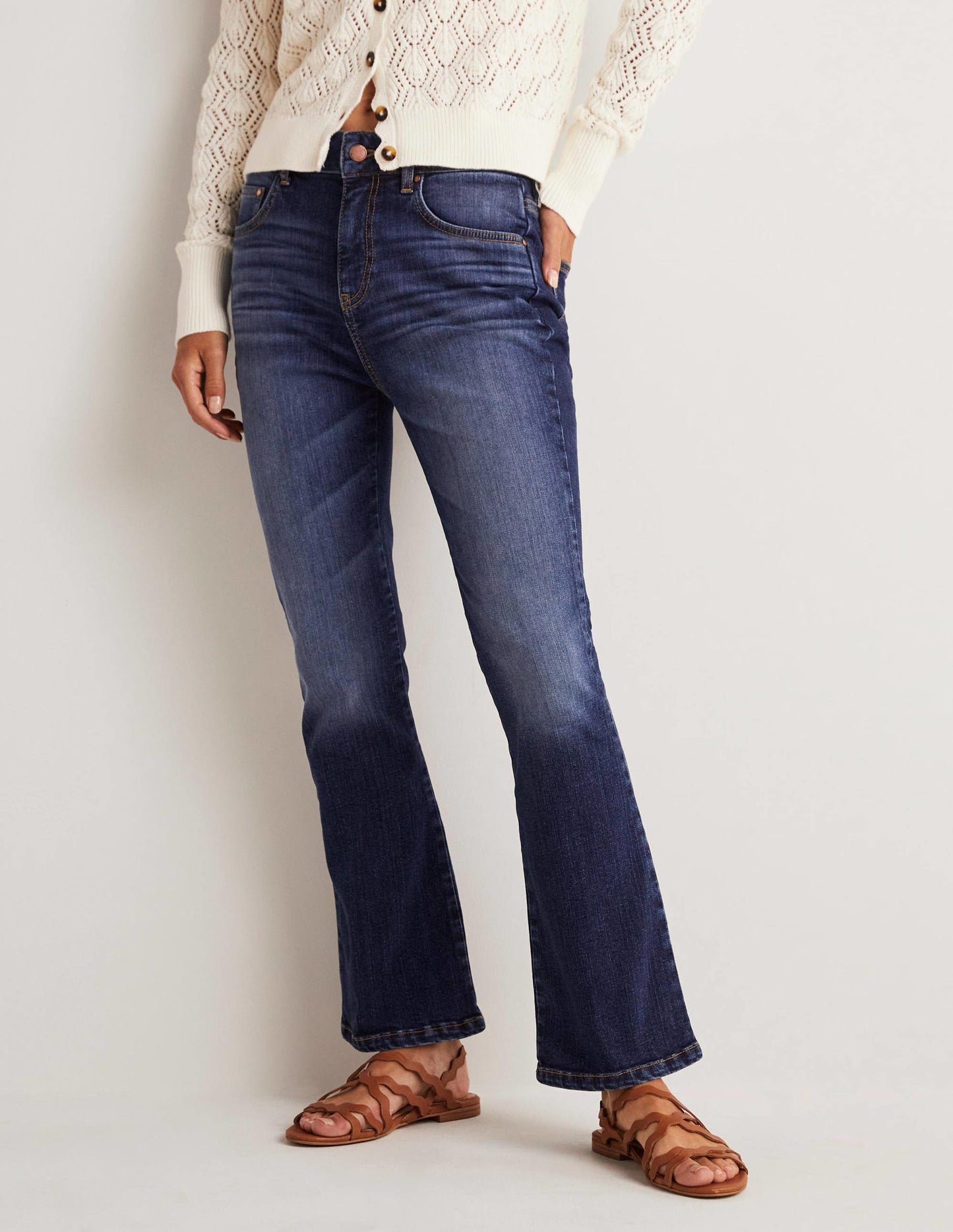 Anliegende 7/8-Jeans mit Schlag-Dunkles Vintageblau