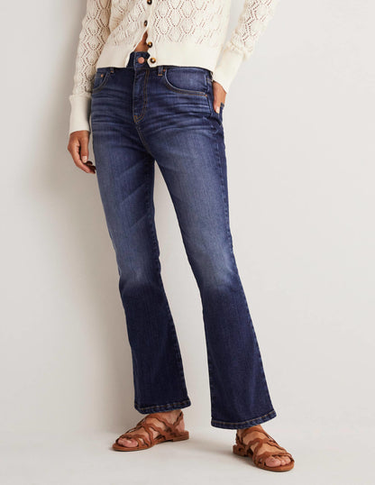 Anliegende 7/8-Jeans mit Schlag-Dunkles Vintageblau-9