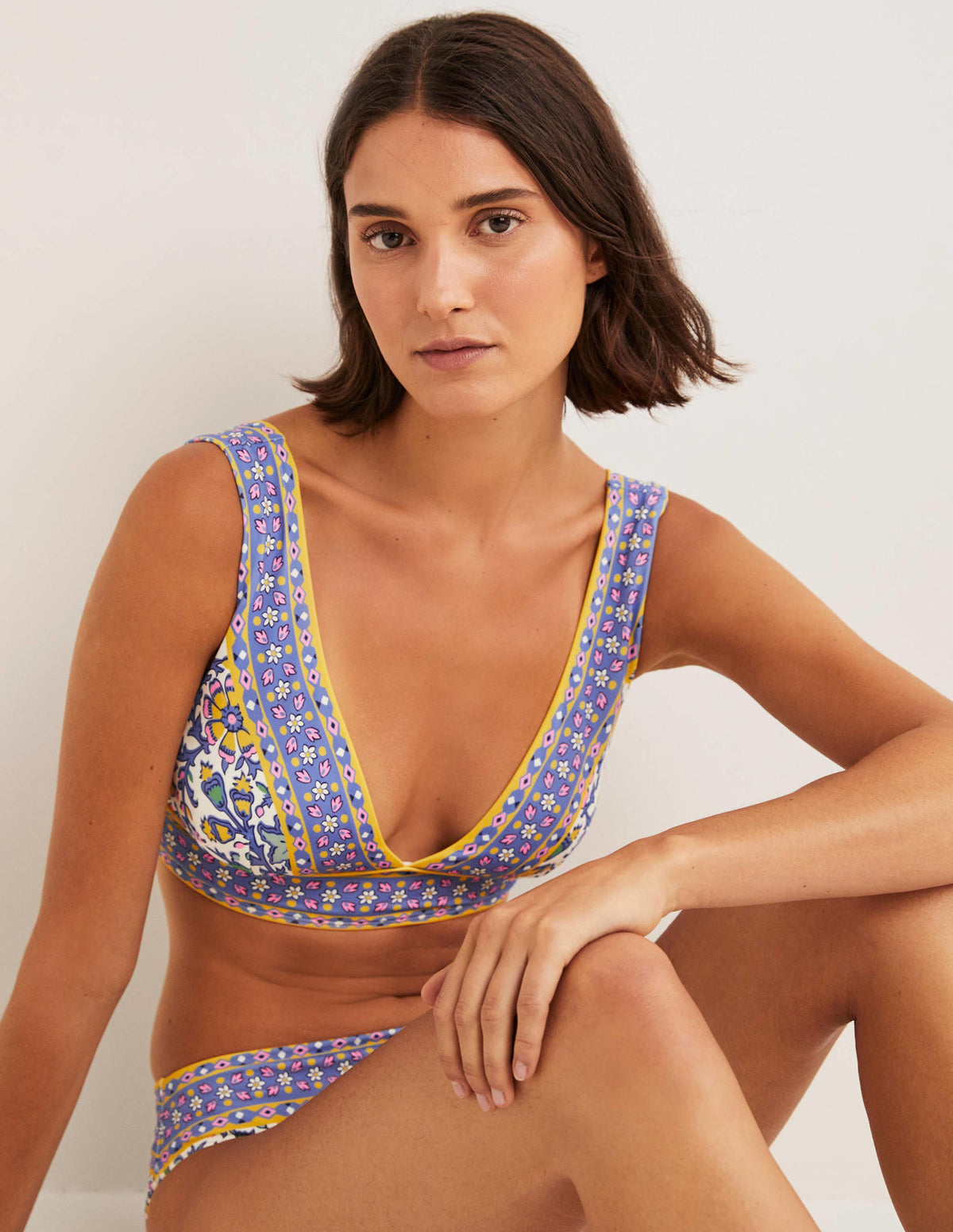 Haut de bikini col V Porto-Ivoire, motif Enchanting Twig-1