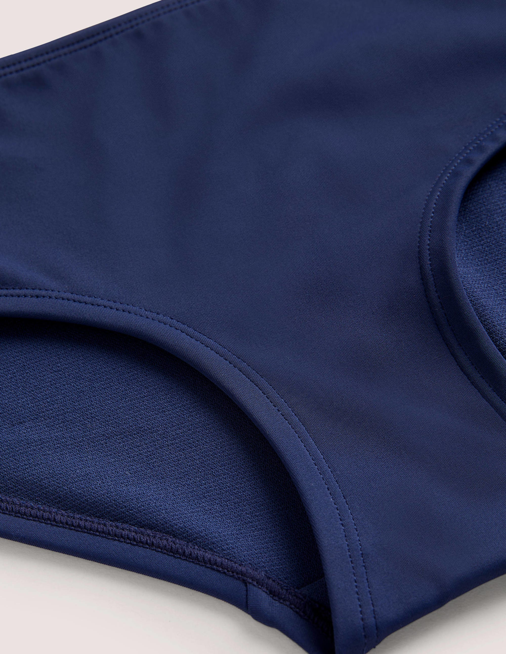 Klassische Bikinishorts-Baltic - Image 5