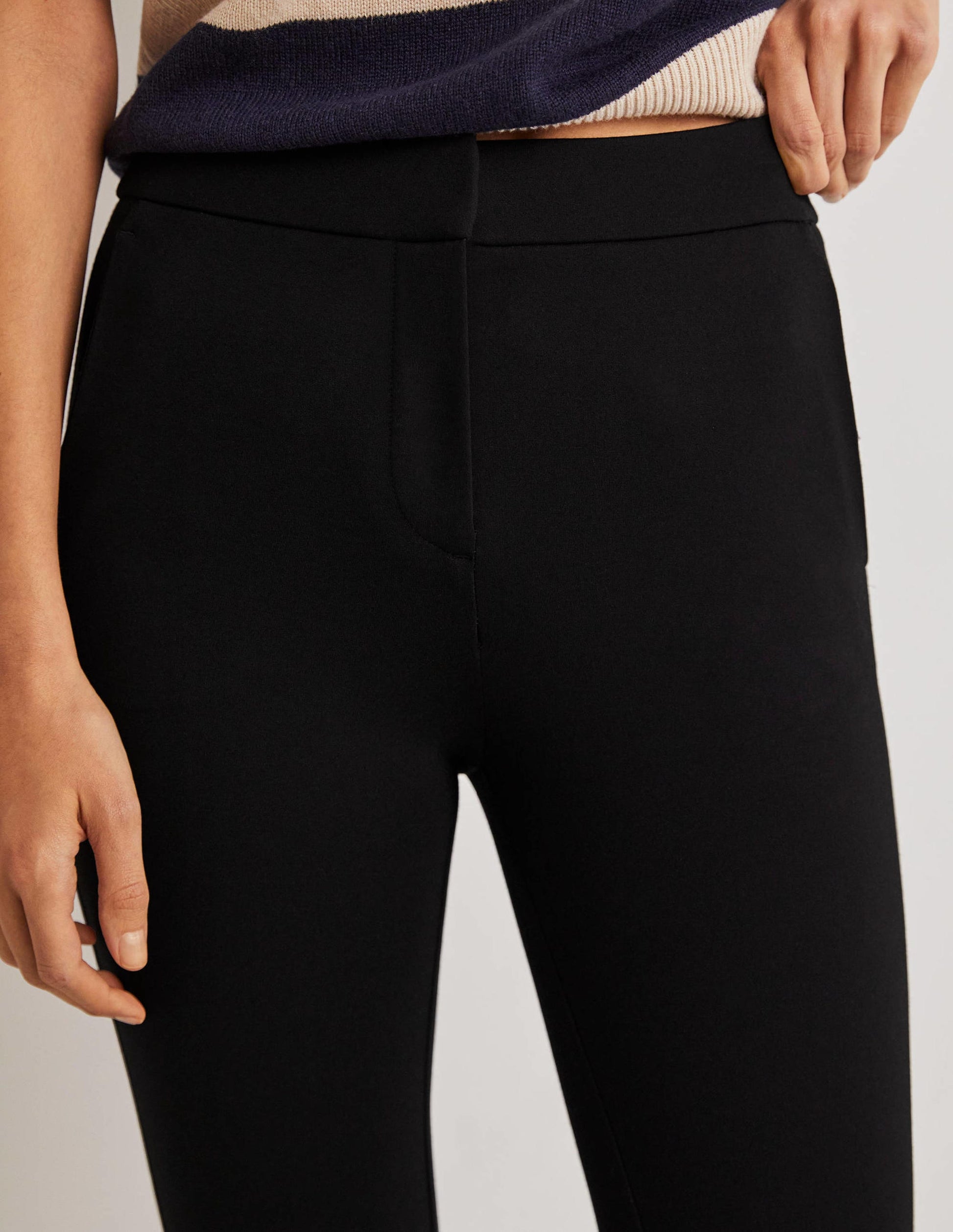 Hampshire 7/8 Ponte Trousers-BLACK-5
