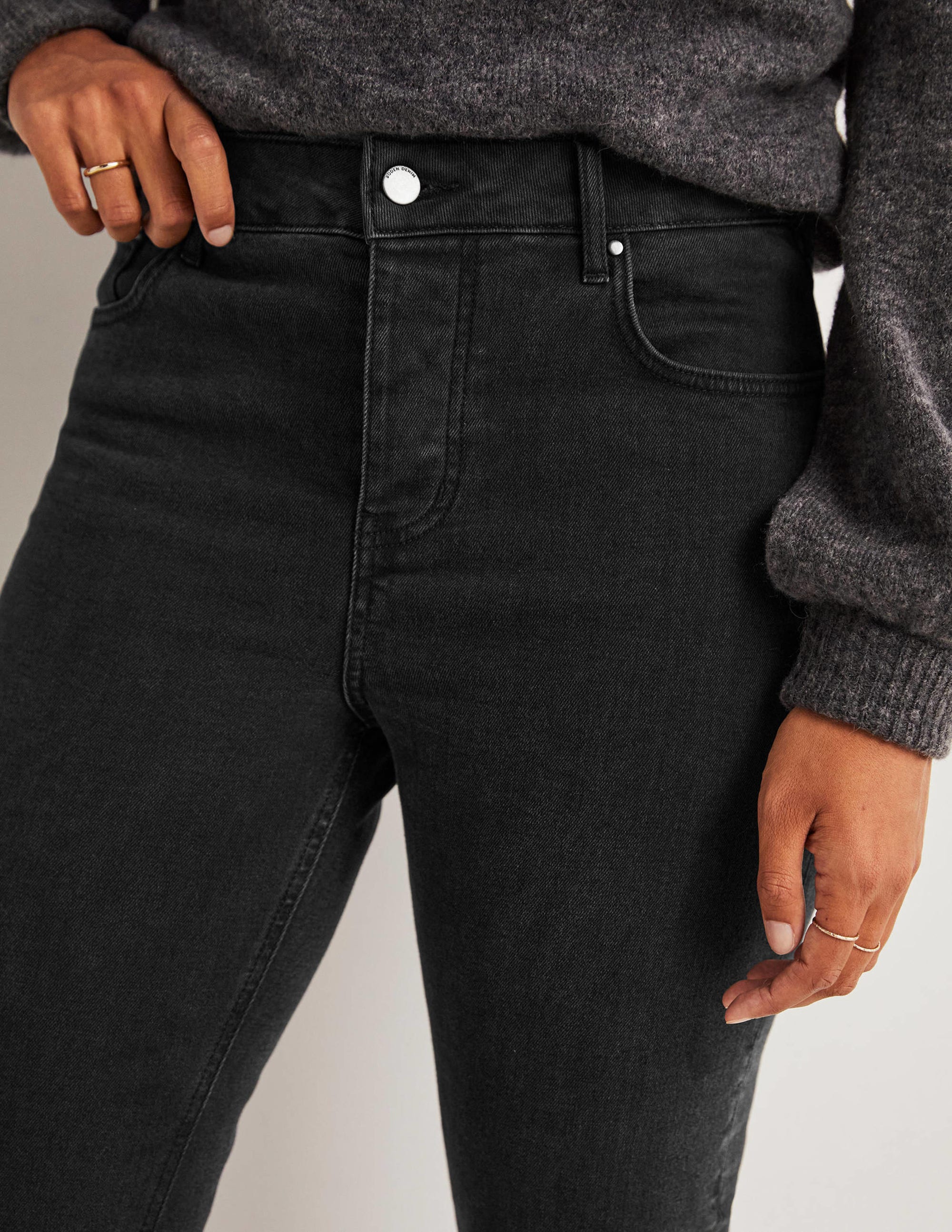 Relaxed Straight Jeans-Washed Black - Image 2