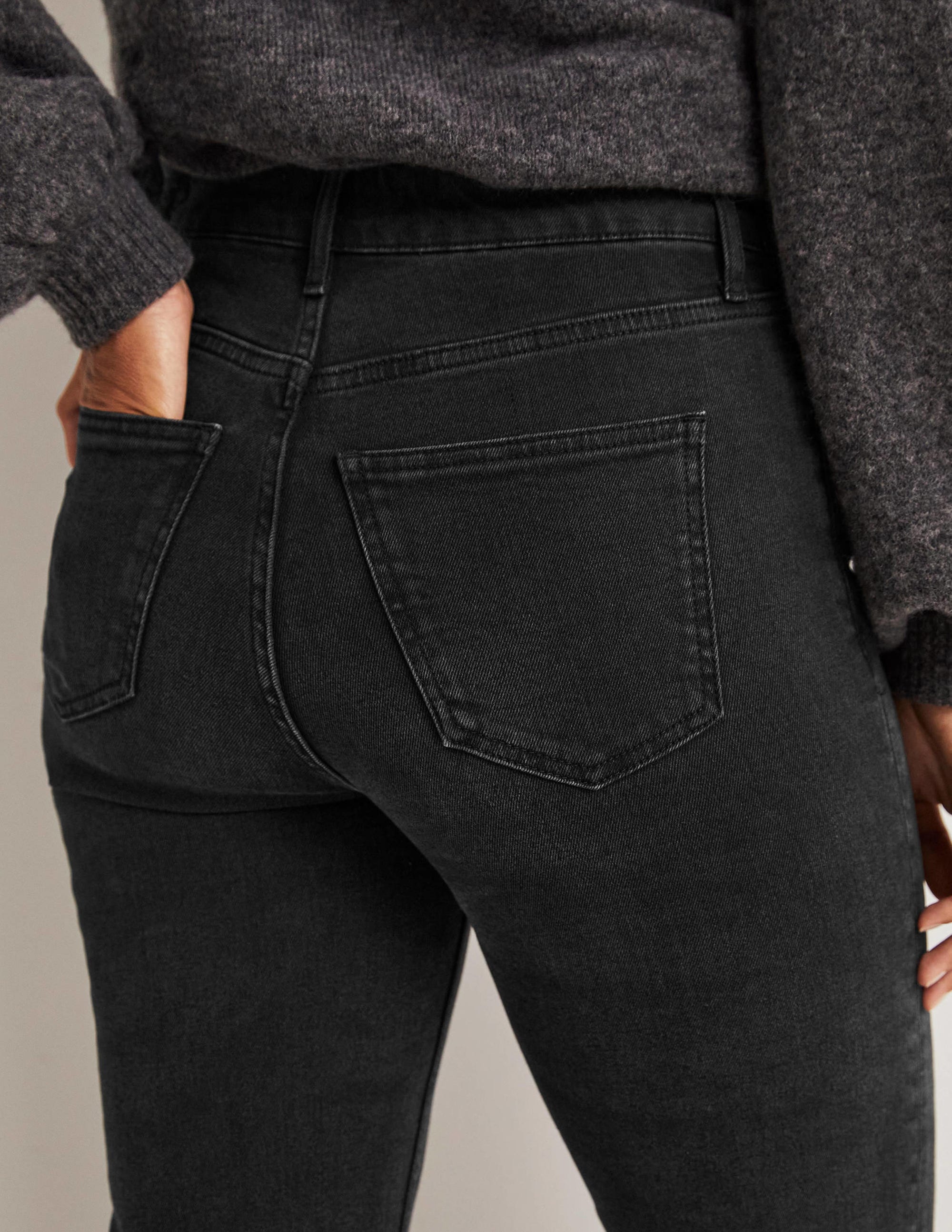 Relaxed Straight Jeans-Washed Black - Image 5