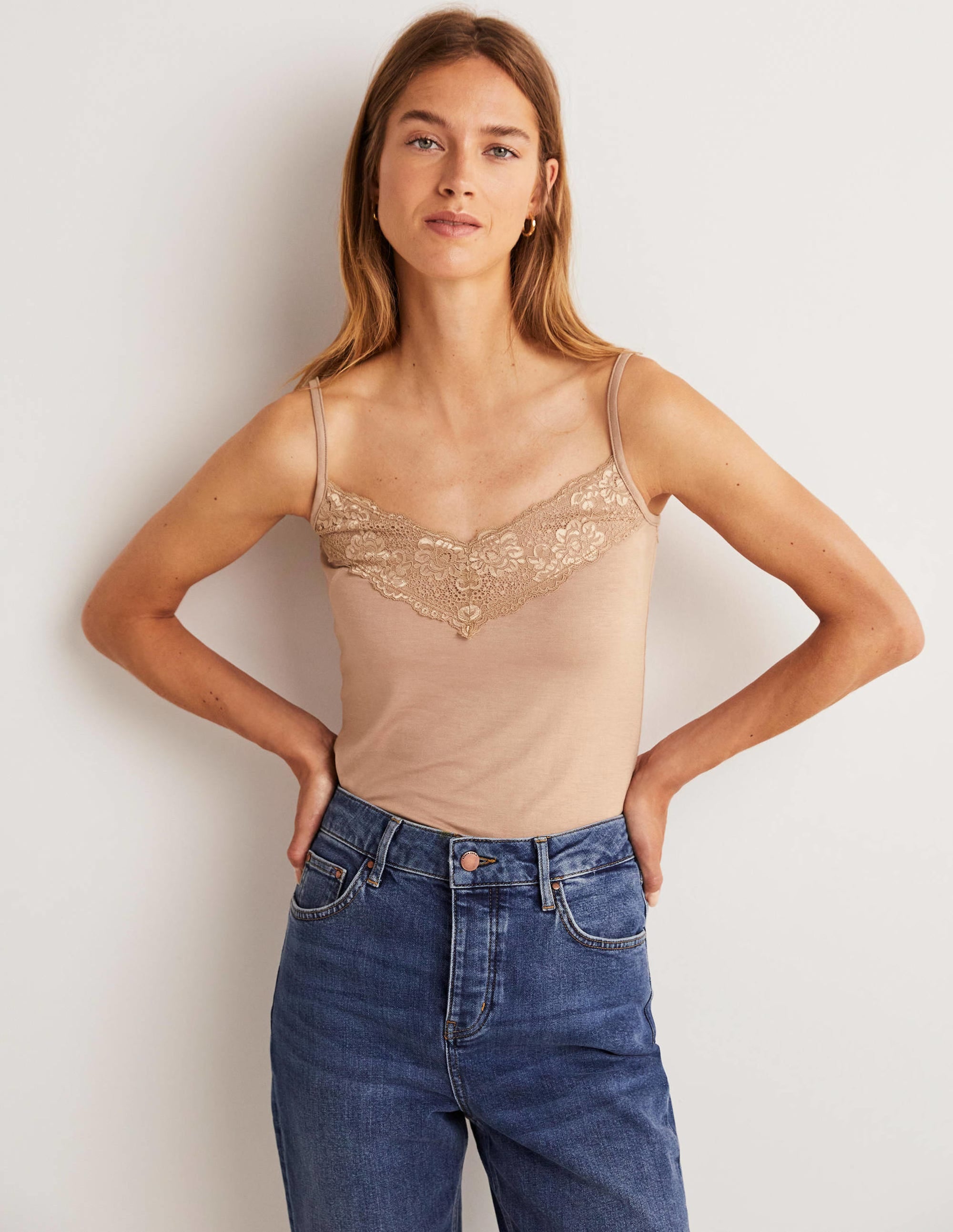 Trägerhemd mit Spitze-Mittleres Beige - Image 1